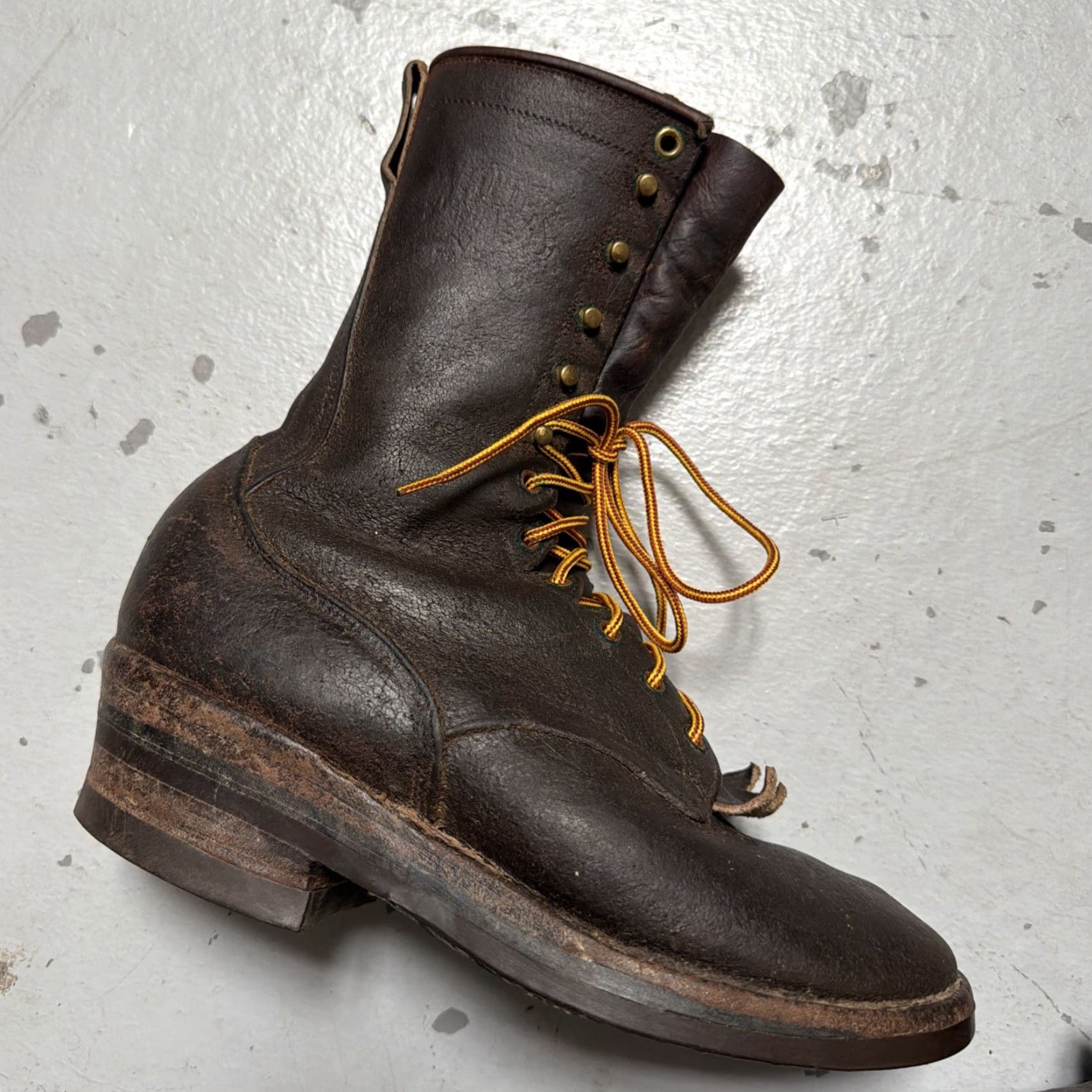Vintage Whites Boots Made In USA Men’s 9.5 Boots Leather Brown USA Western Workwear 9.5 Mens Size US 10 / EU 43 - 4 Thumbnail