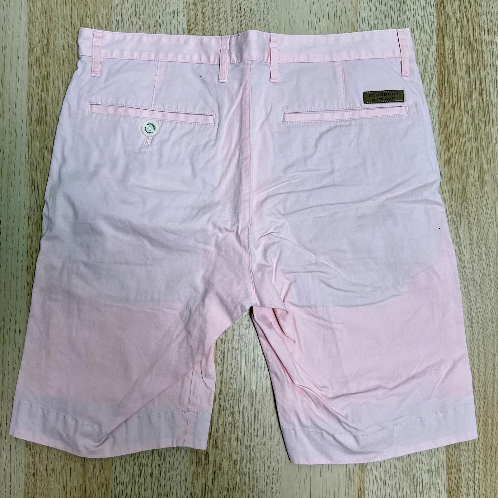 Burberry Vintage Burberry Black Label Chino Shorts Size US 32 / EU 48 - 2 Thumbnail