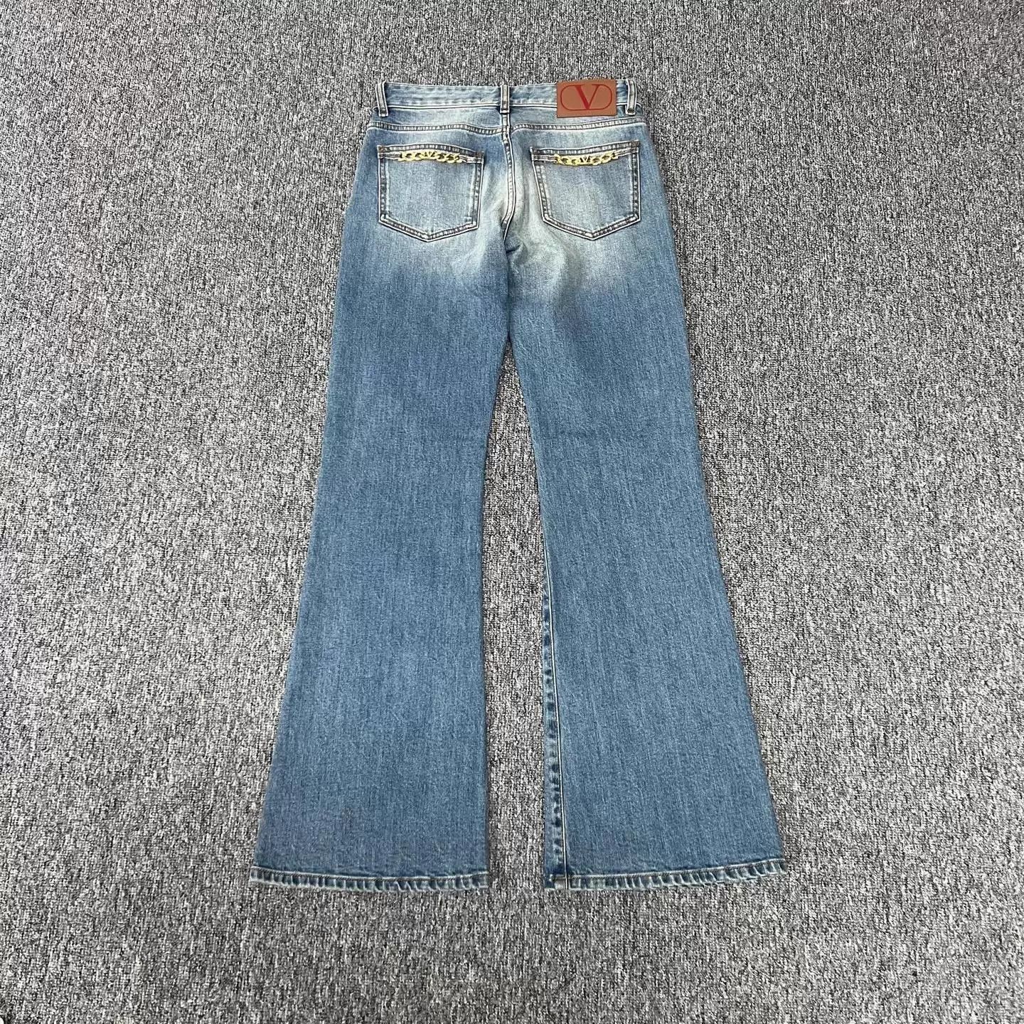 Valentino Valentino Women's Blue Wash Flared Jeans w/ Metal Chain 25 Size 25" / US 0 / IT 36 - 2 Thumbnail