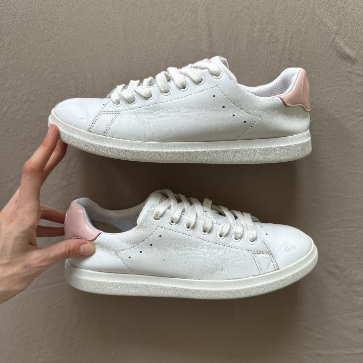 Tory Burch HOWELL COURT SNEAKERS - Main Image