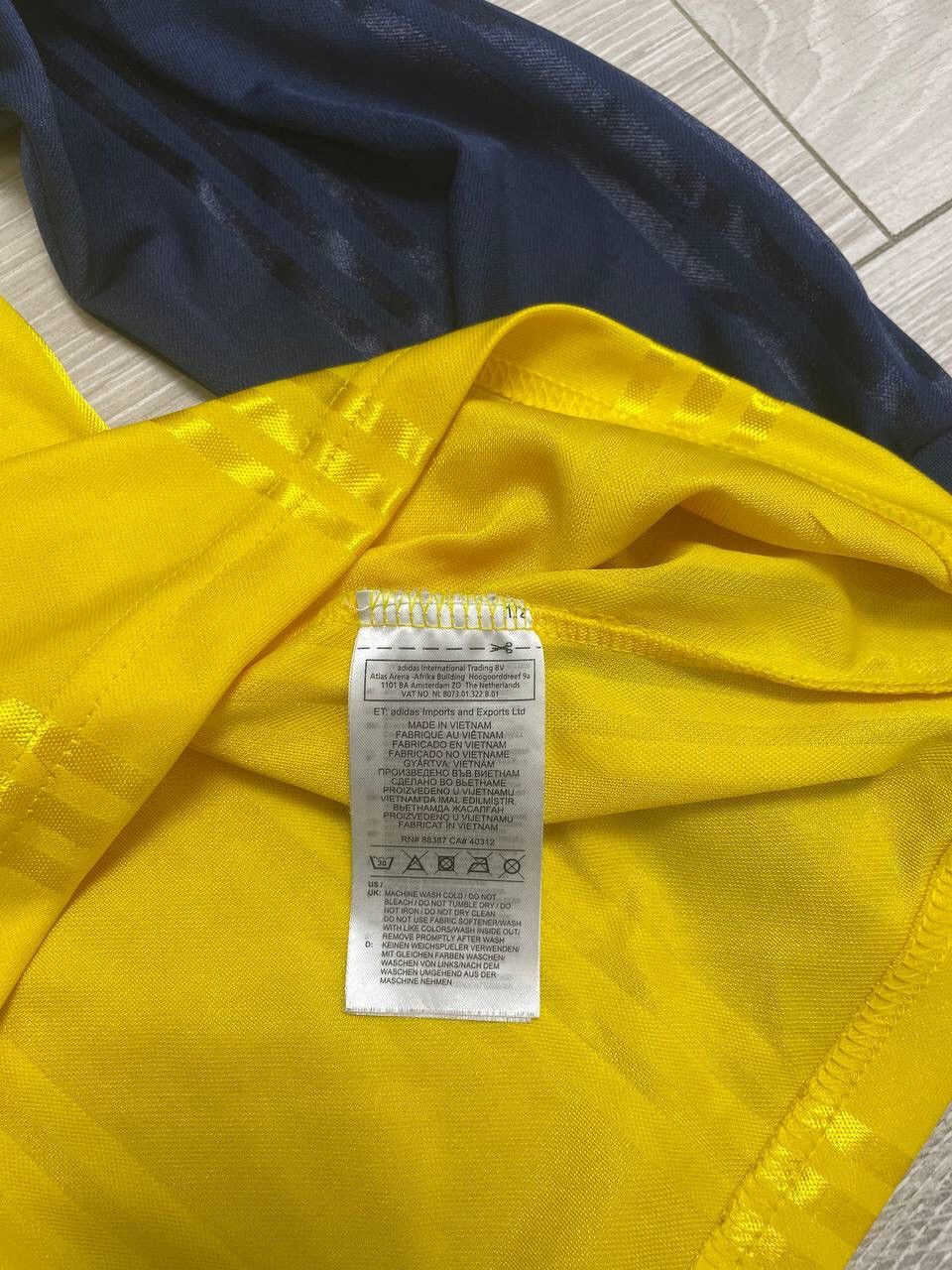 Adidas × Japanese Brand 2019 Adidas Arsenal Long Sleeve Soccer Jersey Blockcore Size US M / EU 48-50 / 2 - 8 Thumbnail