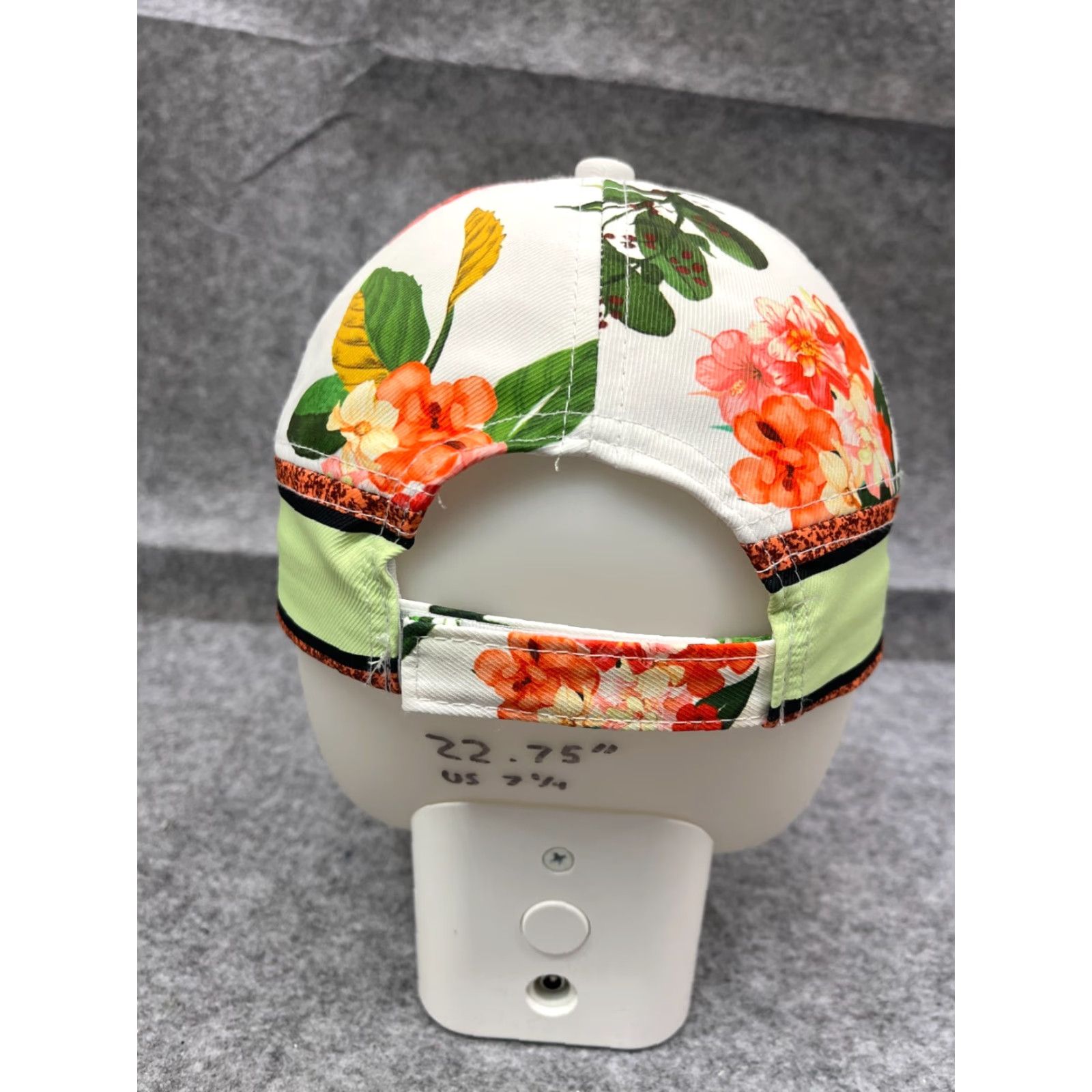 Vintage Alvin's Island White Floral Baseball Cap Women OS Adjustable Miami Beach Outdoor Size ONE SIZE - 6 Thumbnail