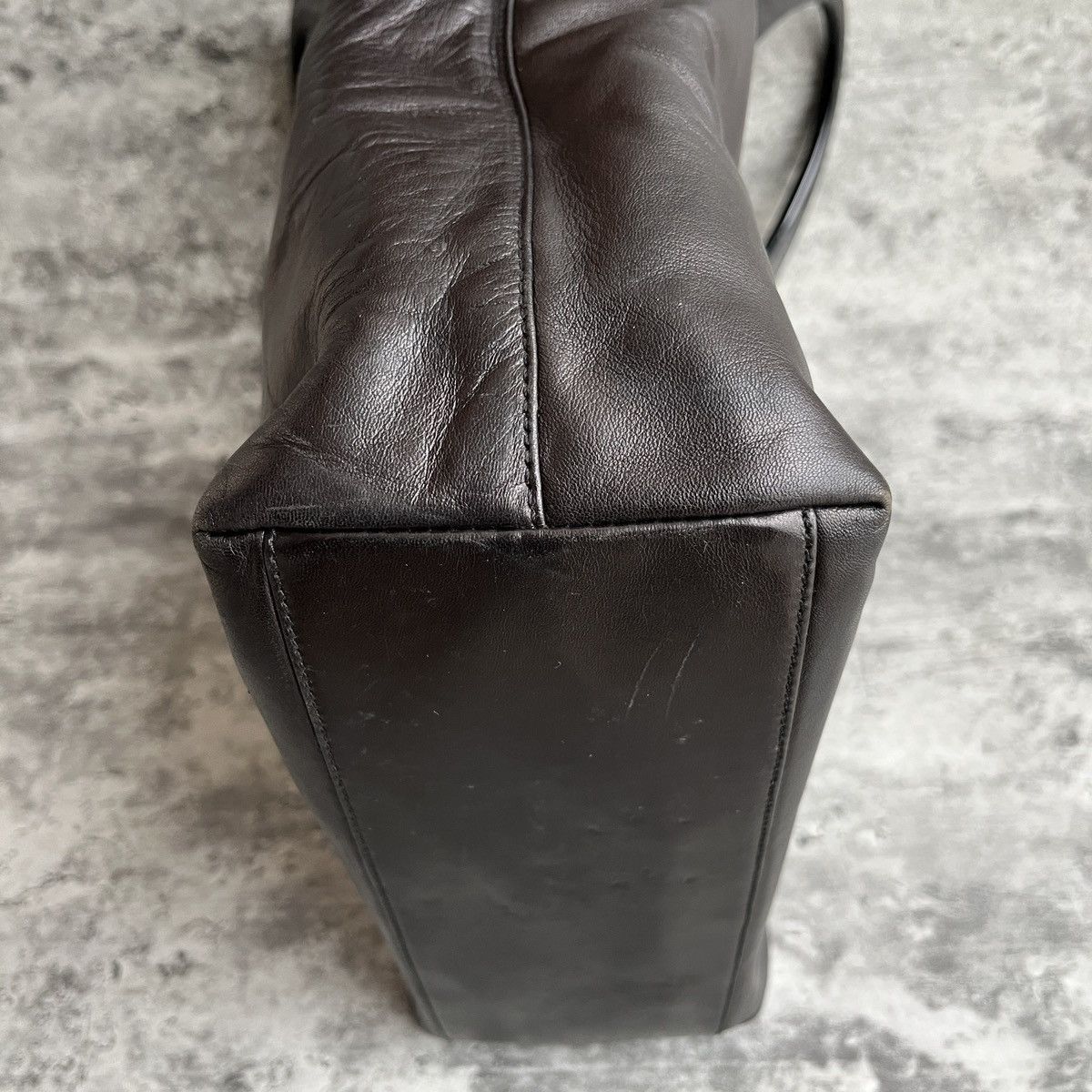 Prada Vintage Prada Iconic Nappa Leather Top Hand-Bag Size ONE SIZE - 15 Thumbnail