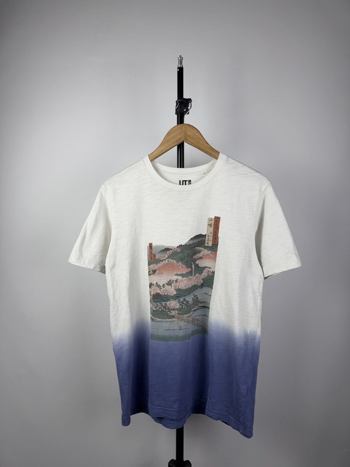 Japanese Brand Uniqlo x Boston museum of fine art all over print tshirt Size US L / EU 52-54 / 3 - 1 Thumbnail
