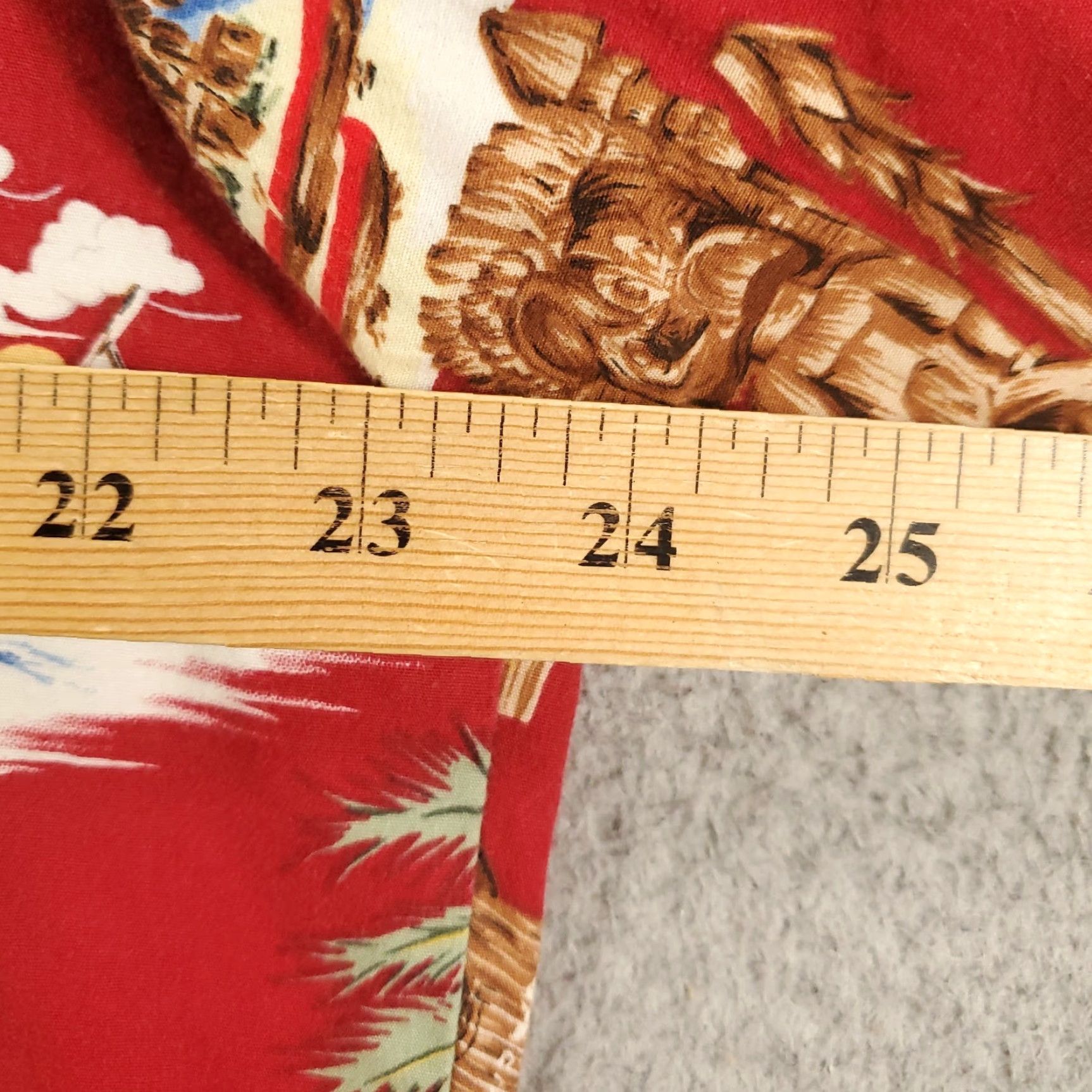 Hilo Hattie VINTAGE Hilo Hattie Shirt Men Large Red Palm Trees Pineapples Hula Girl Cotton Short Sleeve Button-Up Collared 80s 90s Tropical Beach Mens Size US L / EU 52-54 / 3 - 3 Thumbnail