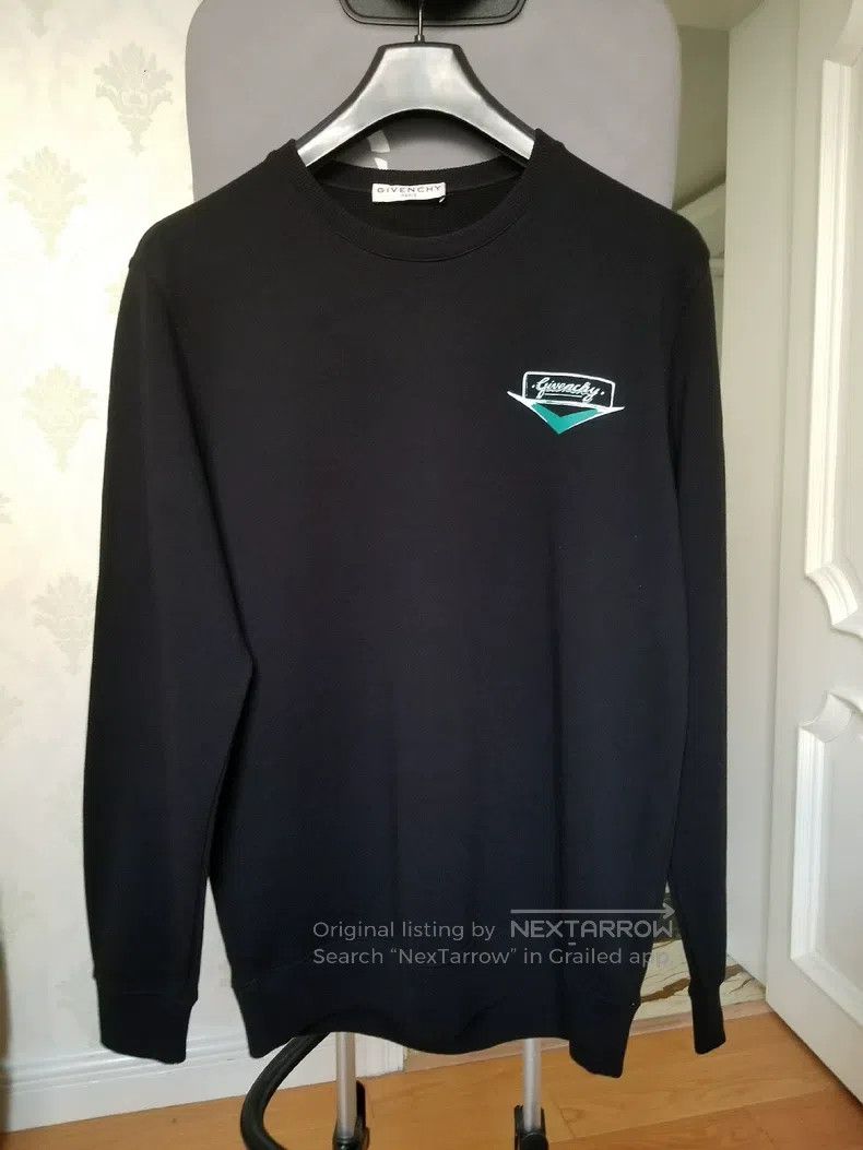 Givenchy Black Printed Sweatshirt (Size S Chest 110CM)