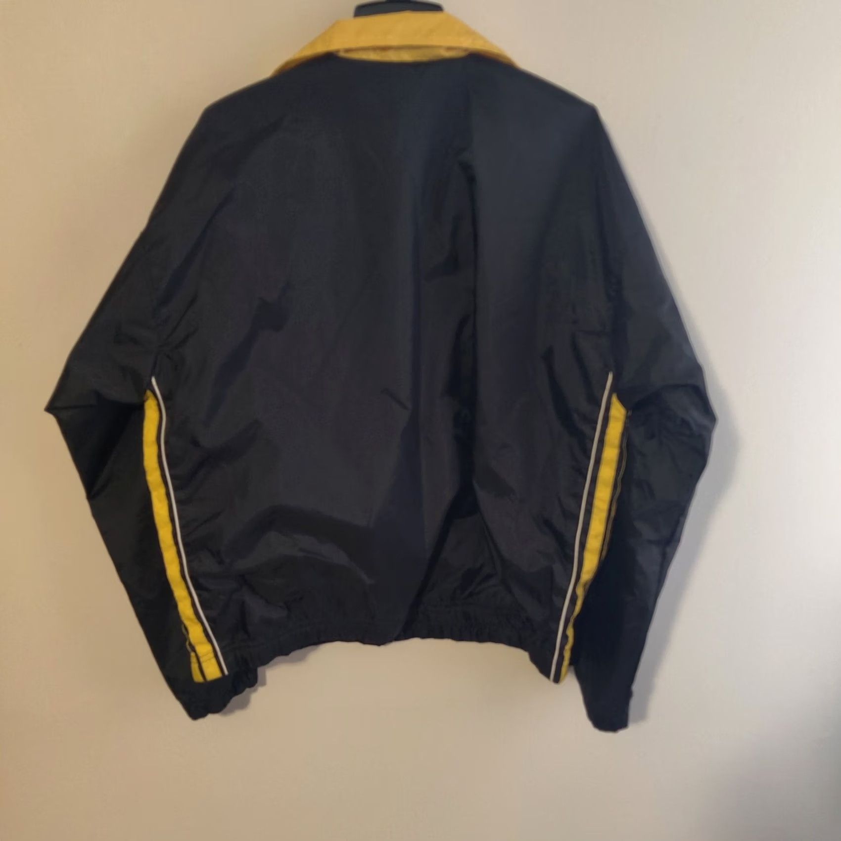 Vintage VINTAGE Rawlings Windbreaker Jacket Black L Large Nylon Full Zip Lined Mens Size US L / EU 52-54 / 3 - 6 Thumbnail