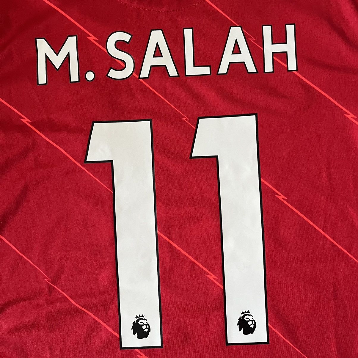 Nike Nike Liverpool M. Salah soccer jersey Size US L / EU 52-54 / 3 - 6 Thumbnail