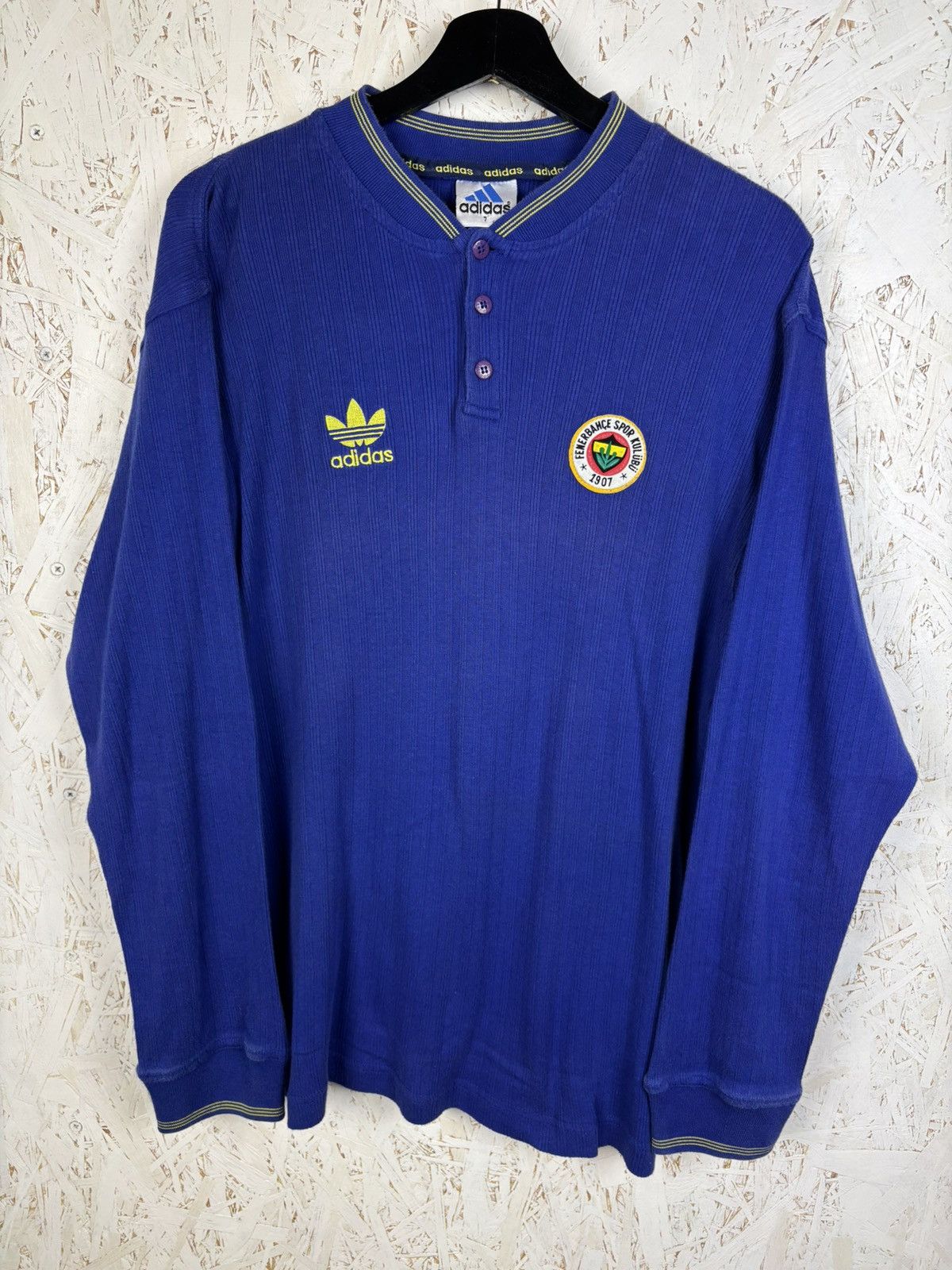 Adidas 90s Vintage Adidas Fenerbahce Turkey Long Sleeve Jersey ~L Size US L / EU 52-54 / 3 - 1 Thumbnail