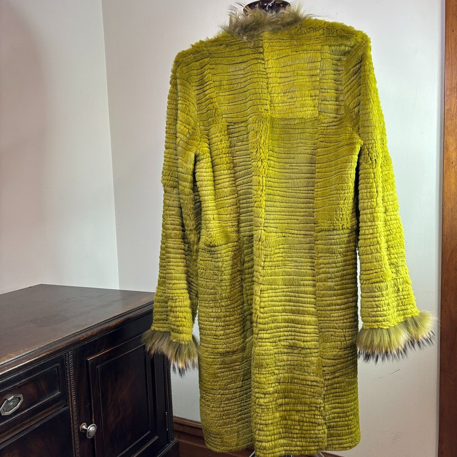 Other Rizal Reversible Fur Coat Olive Green 100% Rabbit Fox Fur & Size M / US 6-8 / IT 42-44 - 13 Thumbnail