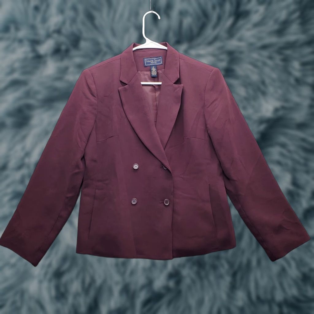 Vintage Laura Scott 2 Piece Set Womens 8P Burgundy Notch Lapel Double Breasted Formal Shirt (Jacket) Skirt Set Womens 8P Burgundy Formal Size US 8 / IT 38 - 1 Thumbnail