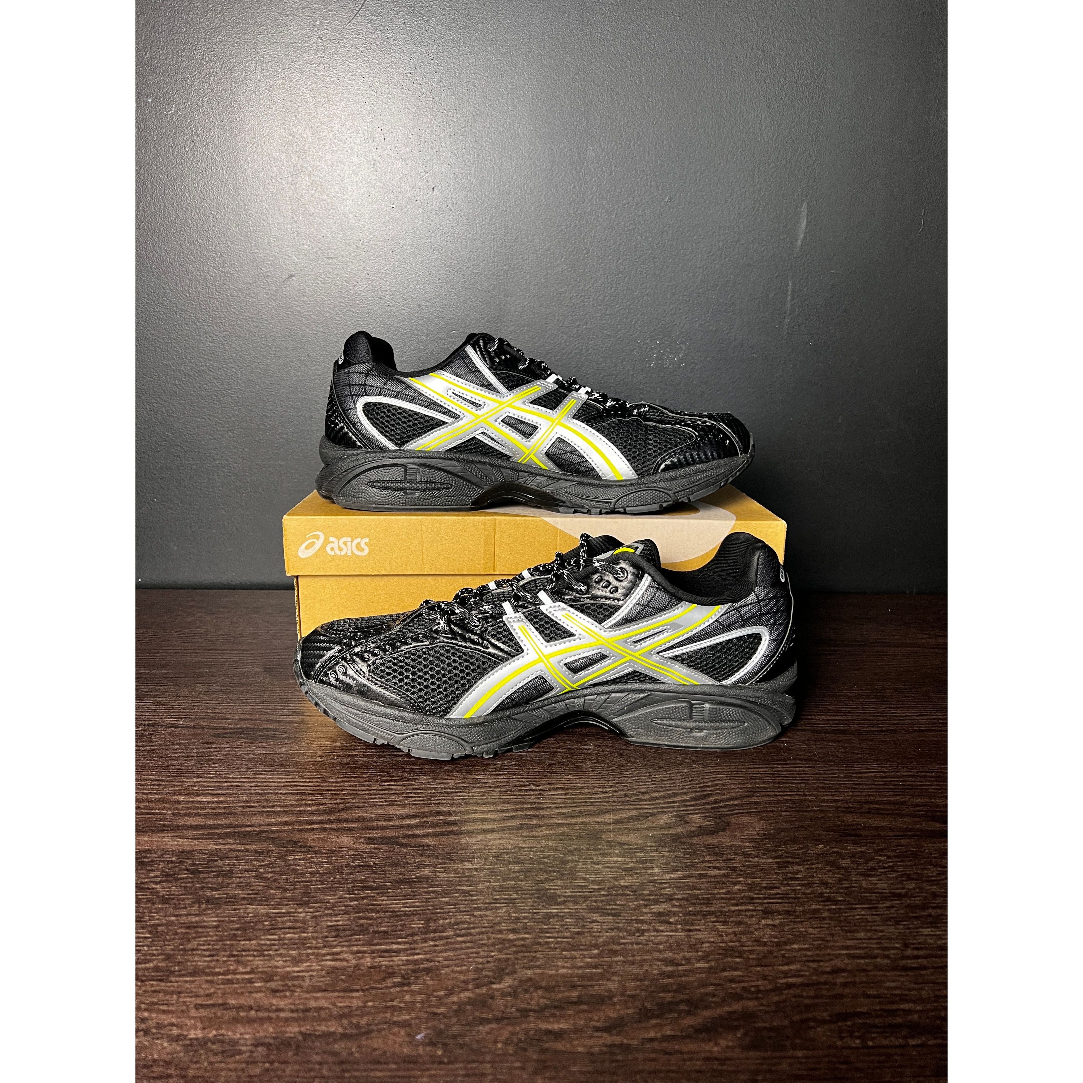 Nike ASICS Gel-Nimbus 10.1 x Kith "Black Pure Silver" **PRE-OWNED** Size US 11.5 / EU 44-45 - 2 Thumbnail