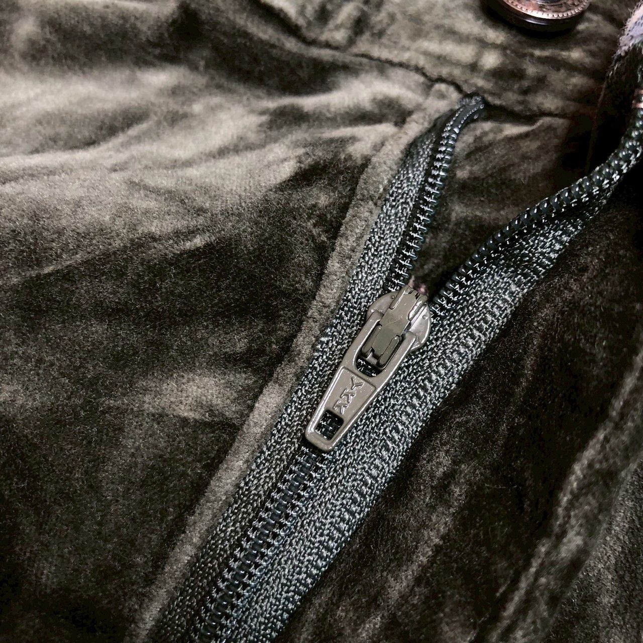 Versace Jeans Couture Vintage 90s Versace Jeans Couture Velvet Pants Olive Green Size US 34 / EU 50 - 9 Thumbnail