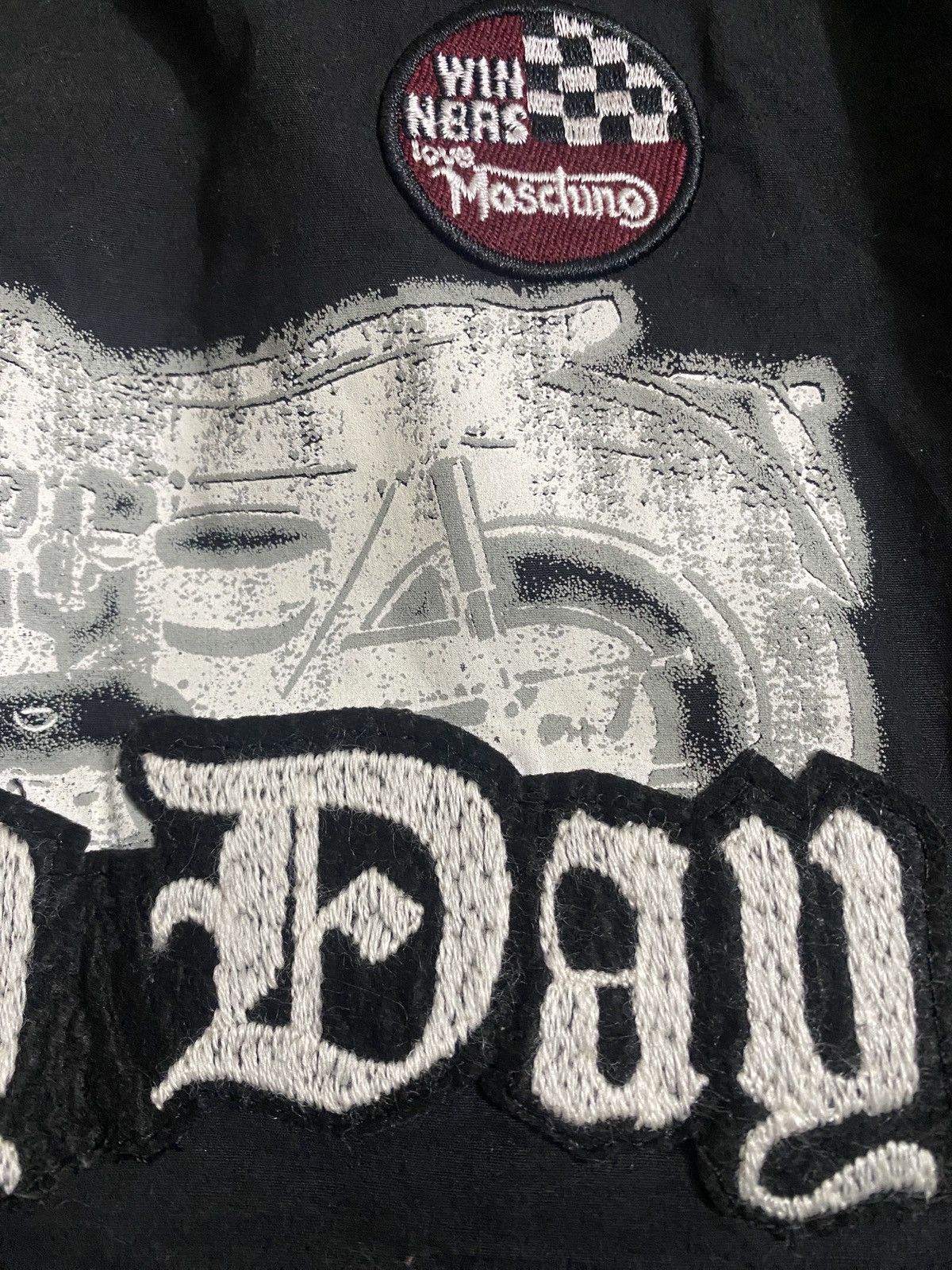 Moschino Moschino love motor racing glory day rare shirt button up Size US L / EU 52-54 / 3 - 10 Thumbnail