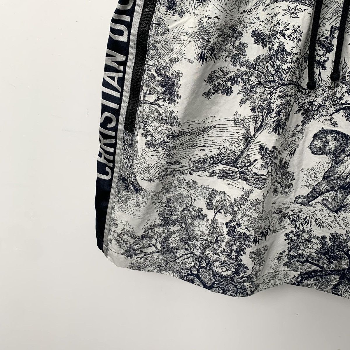 Dior Christian Dior Colorblocked Animal Jungle Print Hooded Dress Size XS / US 0-2 / IT 36-38 - 5 Thumbnail