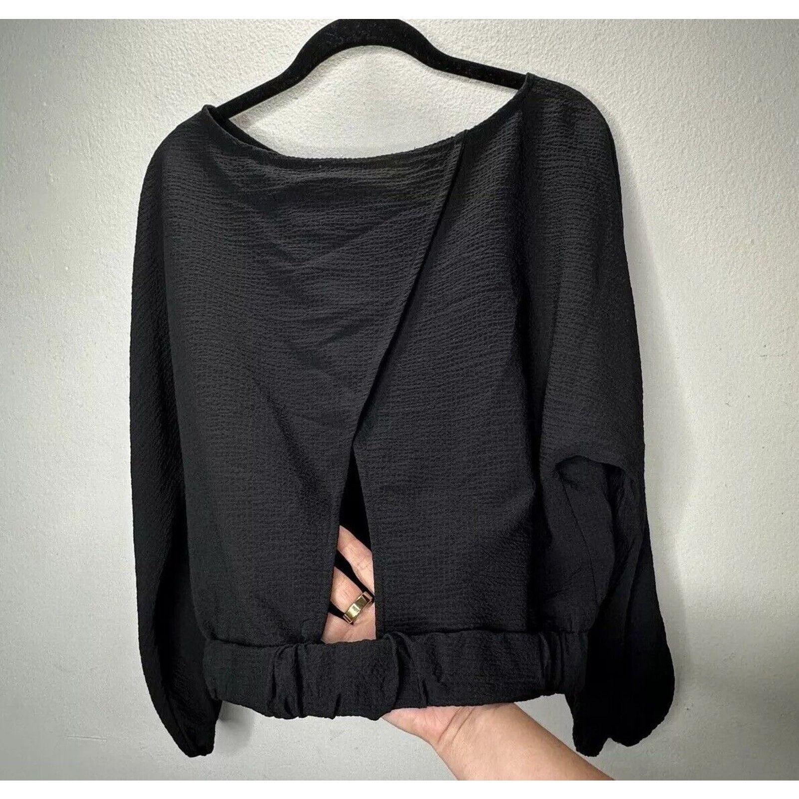 ASTR The Label NWT ASTR The Label Black Rib Long Sleeve Peek A Boo Back M Size M / US 6-8 / IT 42-44 - 1 Thumbnail