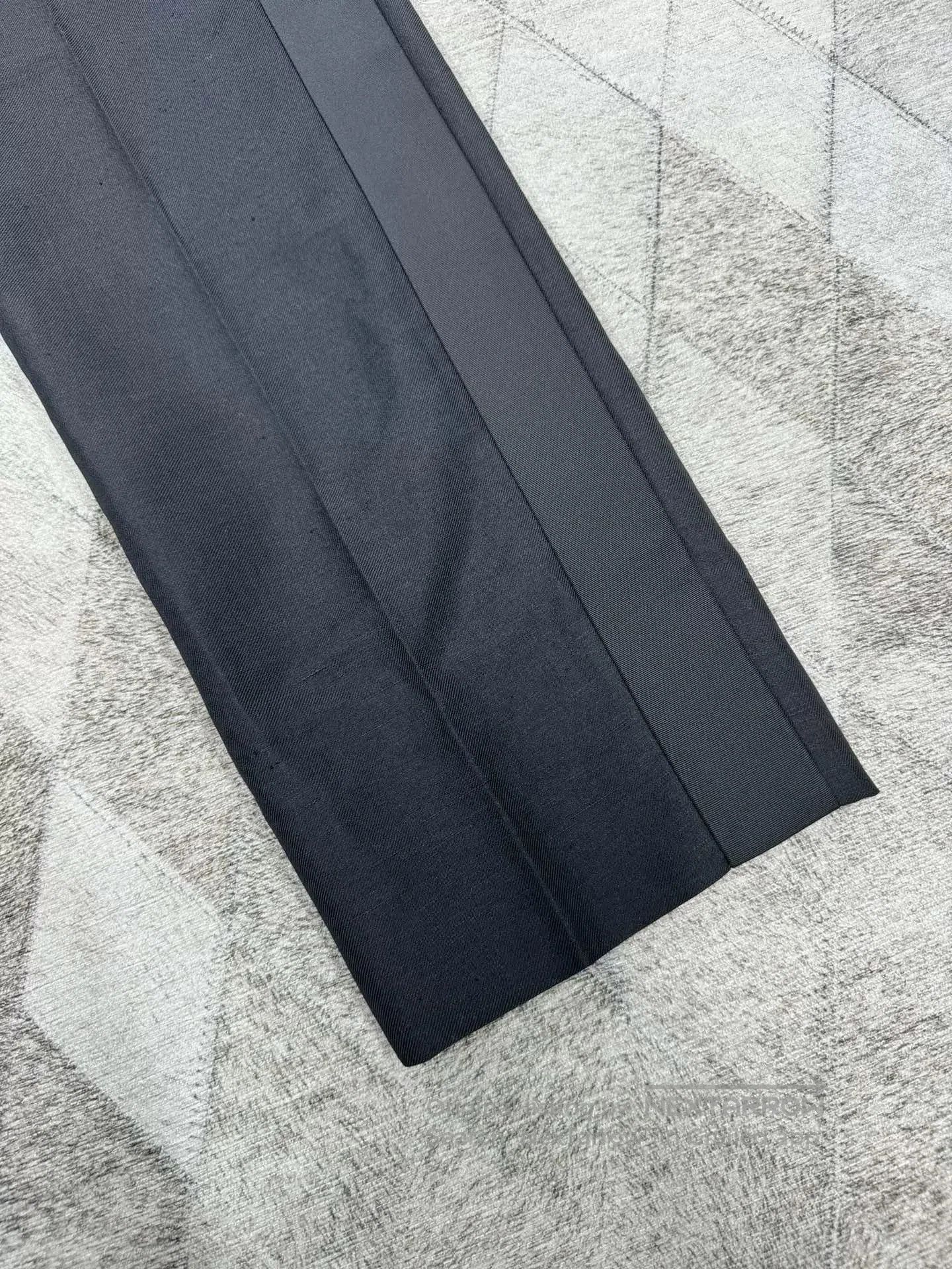 Burberry Burberry 2023 SS Wool Silk Casual Trousers. Size US 28 / EU 44 - 4 Thumbnail