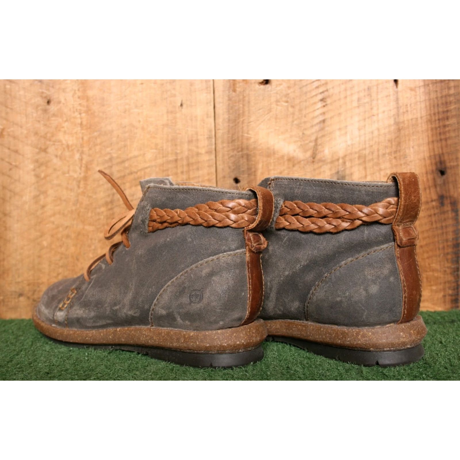 Born Børn Temple Ankle Booties Women's Sz. 8M Distressed Suede Smokey Gray Leather Lace Up Bootie Size US 8 / IT 38 - 3 Thumbnail