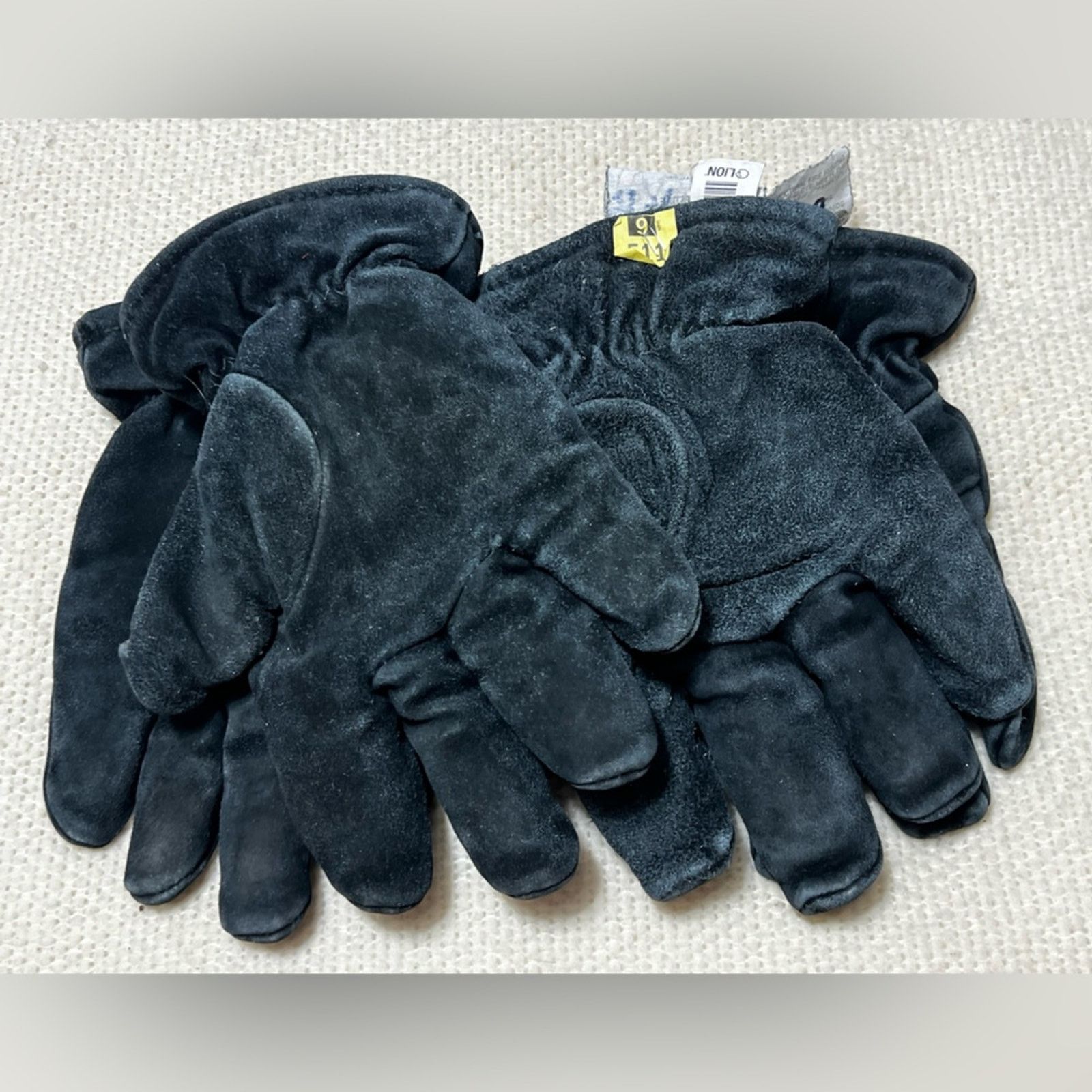 Goretex 2 PAIRS LION Commander ACE Fire Gloves (XXL & XL) GORE-TEX Size ONE SIZE - 3 Thumbnail