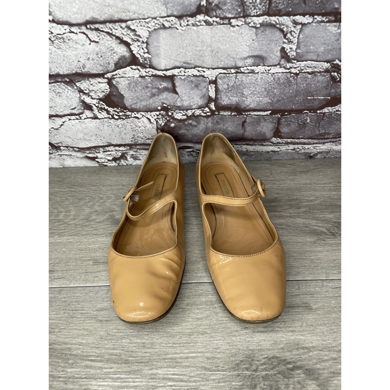 Other LARROUDE Vibram Nude Patent Leather Mary Jane Flats Shoes Wo Size US 5 / IT 35 - 16 Thumbnail