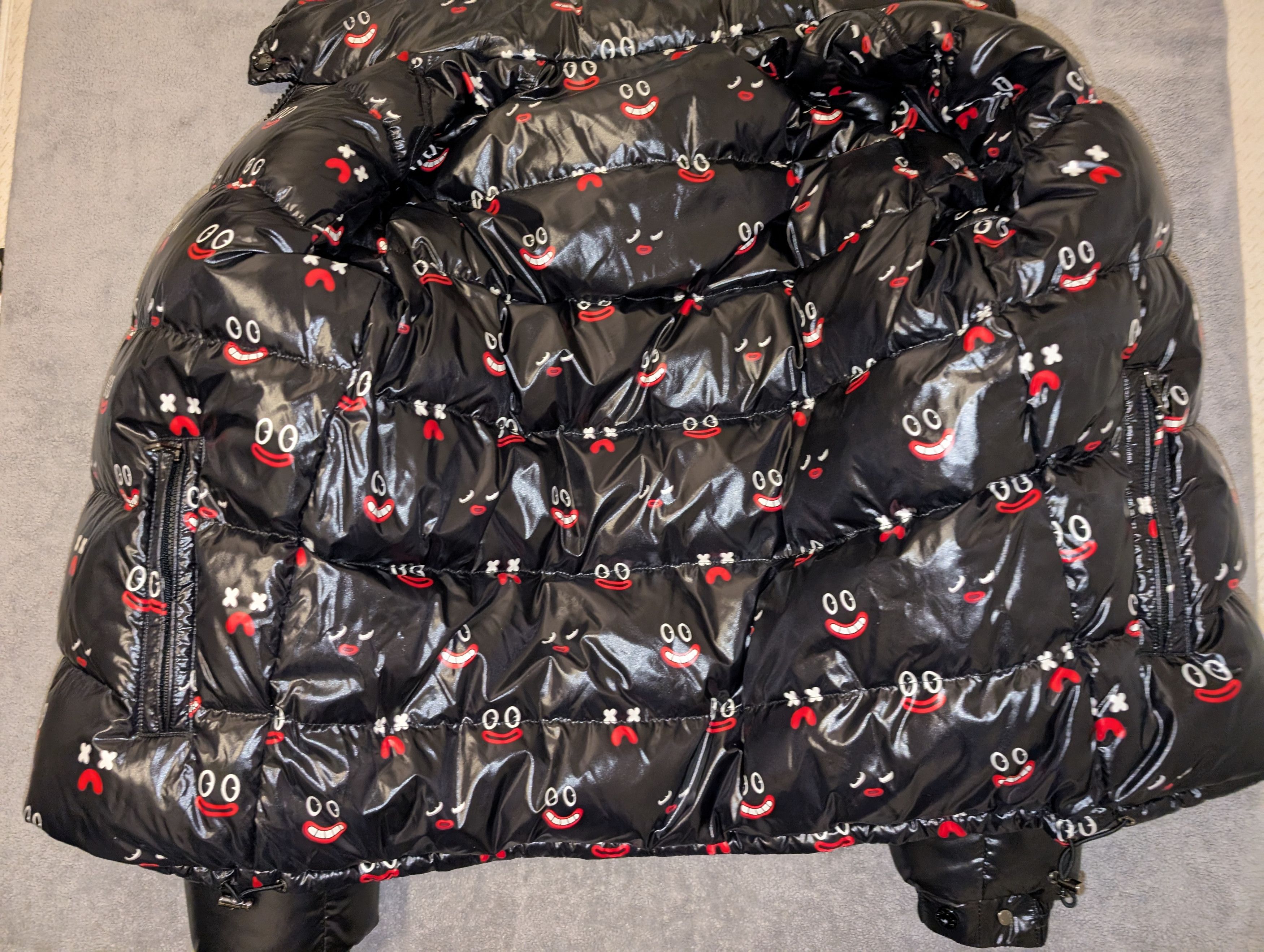 Moncler MONCLER X FRIENDSWITHYOU (RARE) BLACK FACE JACKET Size US L / EU 52-54 / 3 - 7 Thumbnail