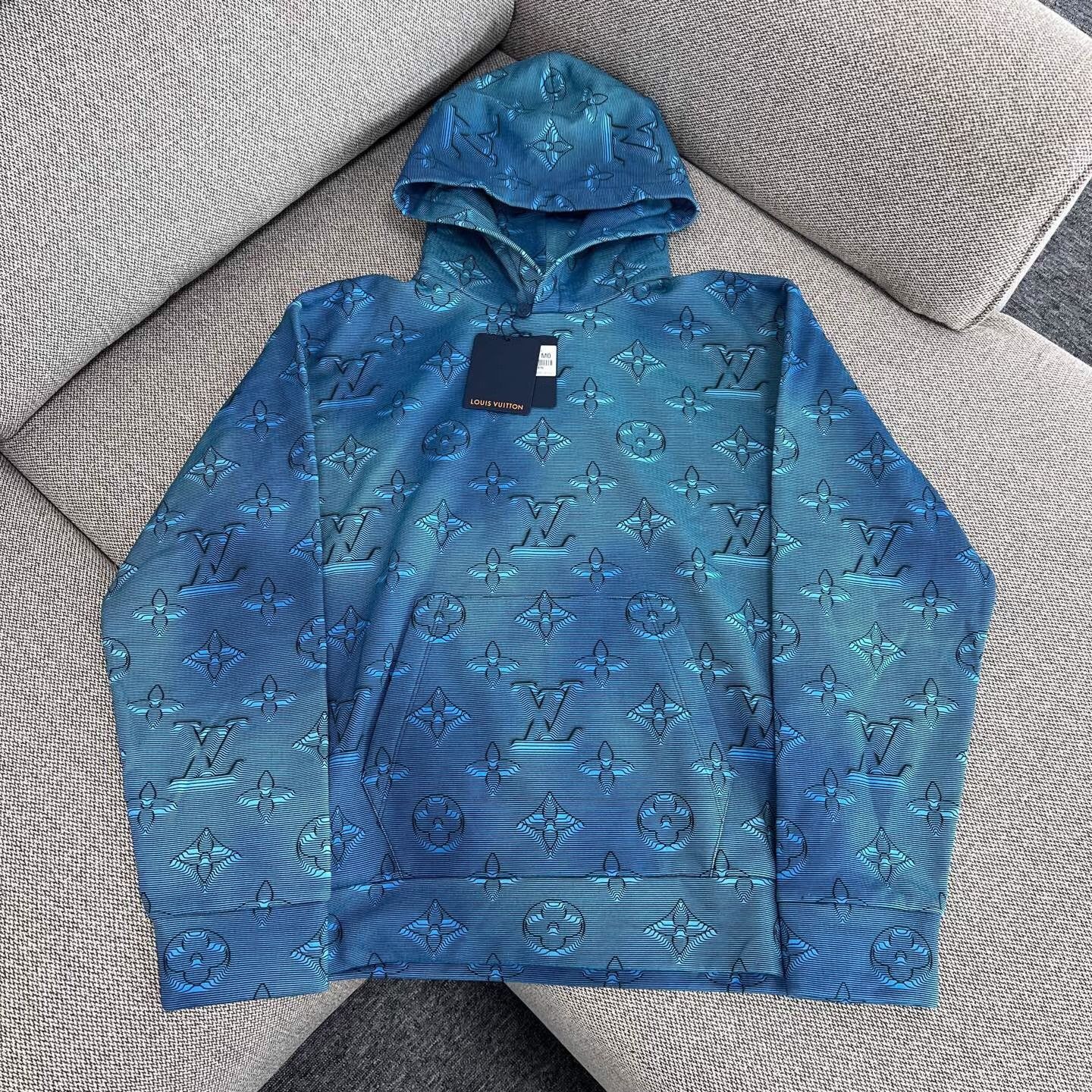 Louis Vuitton Louis Vuitton Retro Blue Hoodie m Men Size US M / EU 48-50 / 2 - 1 Thumbnail