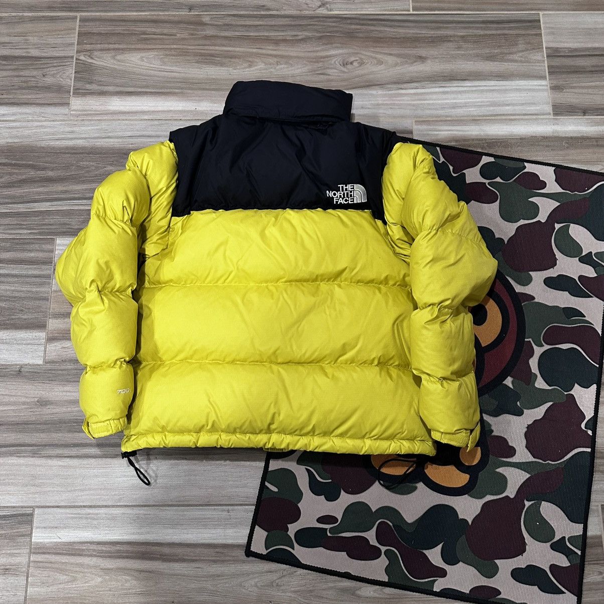 The North Face Yellow The North Face 1996 Retro Nuptse Down Puffer Jacket Size US S / EU 44-46 / 1 - 4 Thumbnail
