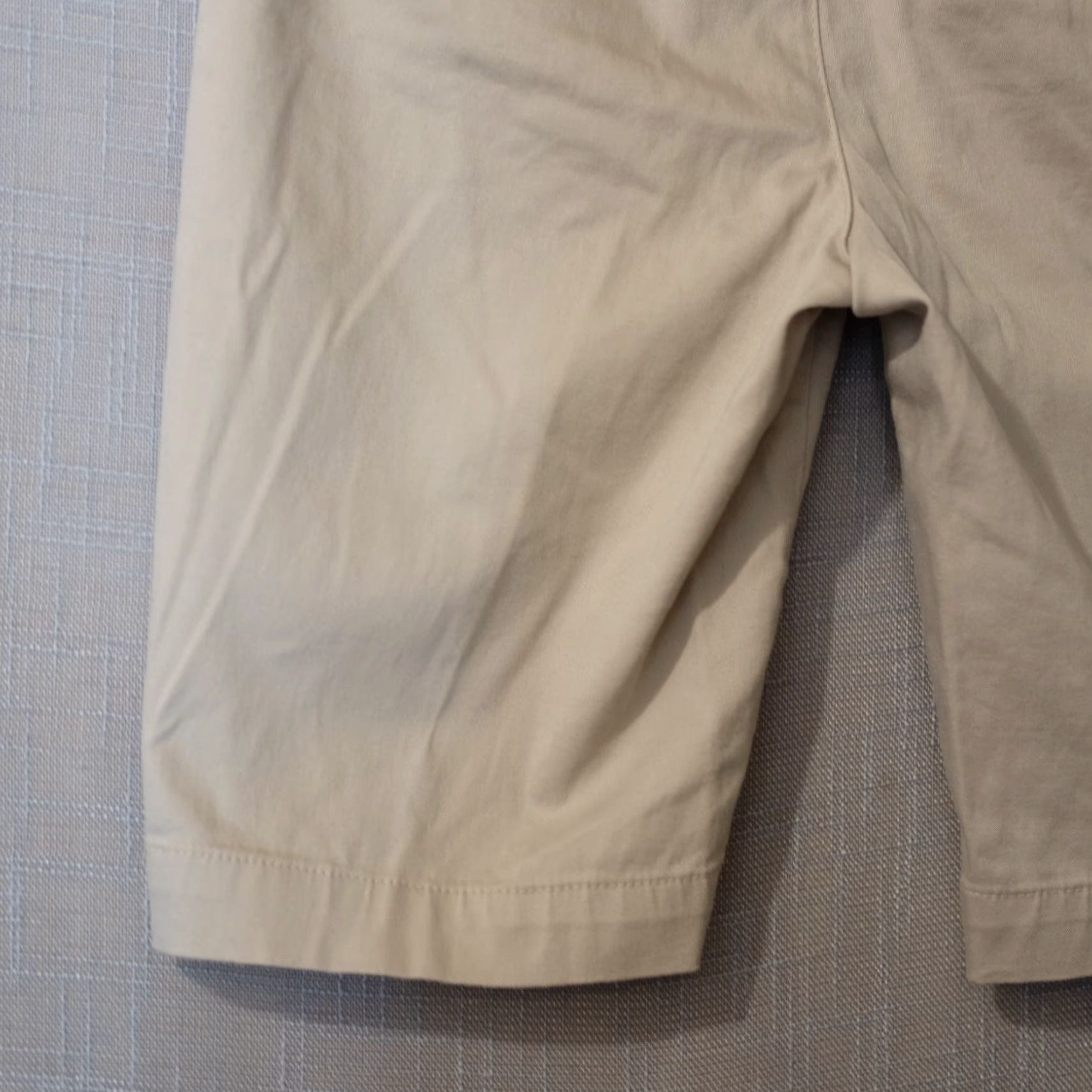 Vintage St. John's Bay Bermuda Shorts Beige Stretch Lightweight Women's 8 Bermuda Shorts Beige Stretch Lightweight Women's 8 Size 30" / US 8 / IT 44 - 7 Thumbnail