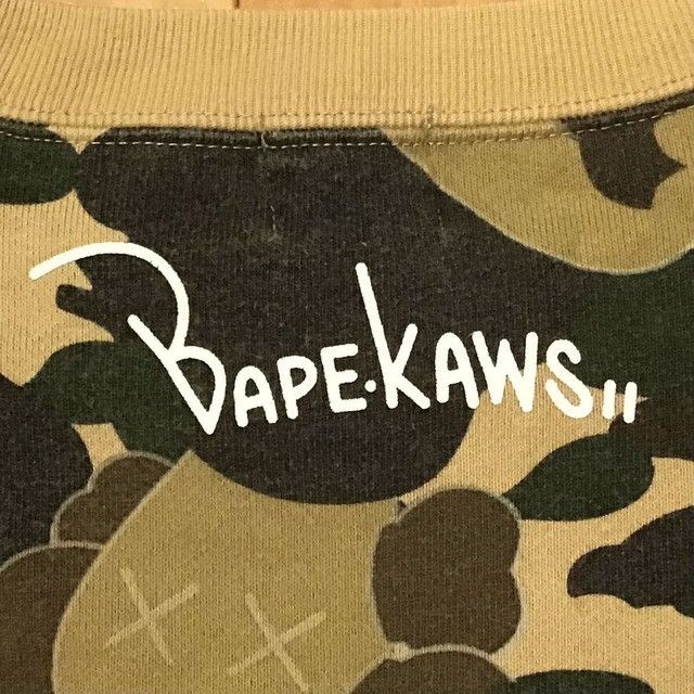 Bape × Kaws × Nigo KAWS × BAPE camo bendy sweat shirt a bathing ape NIGO Size US M / EU 48-50 / 2 - 4 Thumbnail