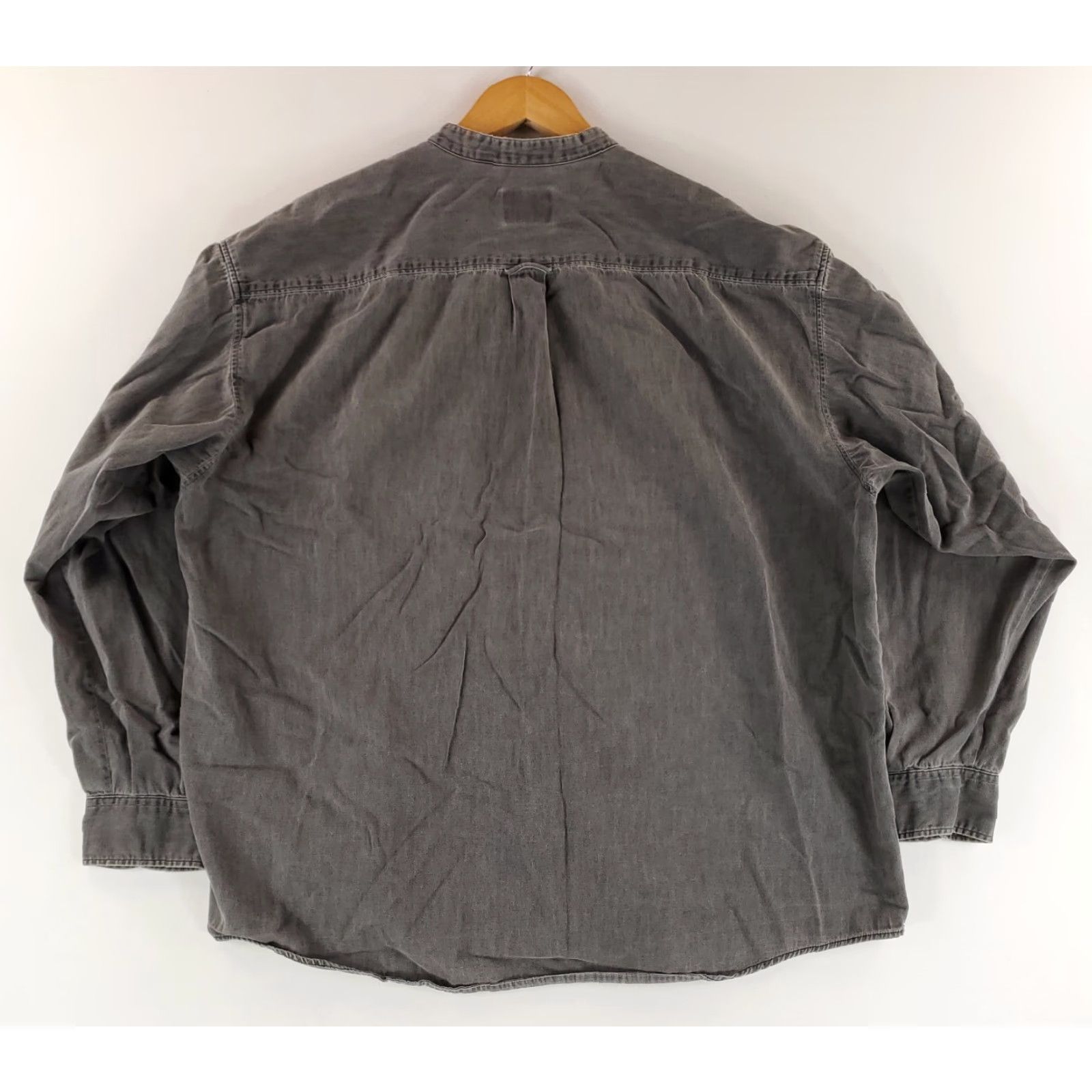 Vintage VINTAGE Johnny Cotton Chambray Button Up Shirt Banded Collar Gray Made USA Mens XL Shirt Size US XL / EU 56 / 4 - 5 Thumbnail