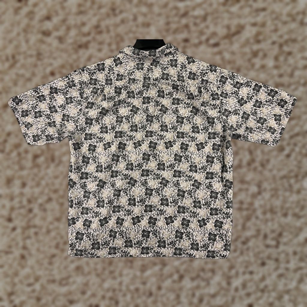 Vintage Columbia Shirt Men Large Beige Floral Cocktail Print Hawaiian Viscose Blend Size US L / EU 52-54 / 3 - 1 Thumbnail