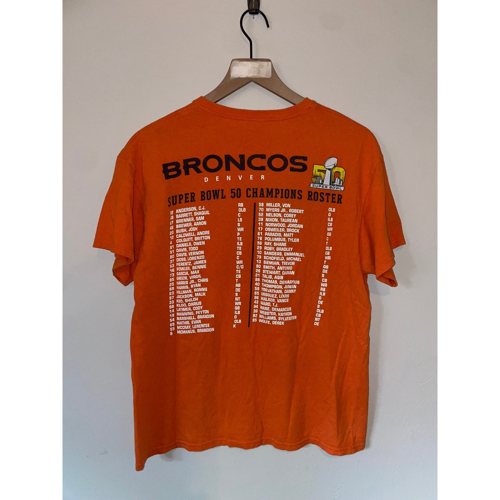 NFL NFL Denver Broncos Super Bowl 50 Champs Roster Shirt M Size US M / EU 48-50 / 2 - 5 Thumbnail