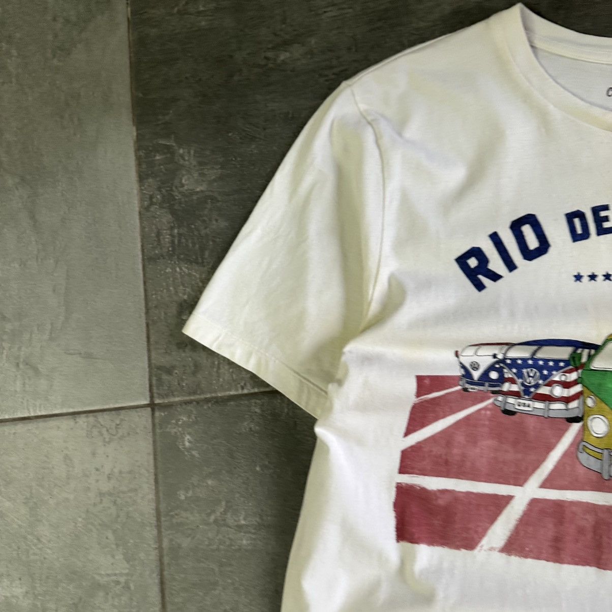 Japanese Brand × Vintage Vintage Rio De Janeiro T-shirts Volkswagen Tee Car Y2K 00s Size US L / EU 52-54 / 3 - 8 Thumbnail