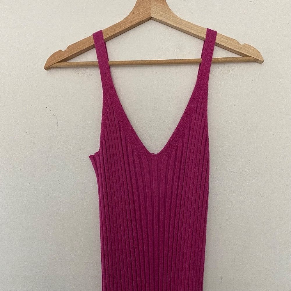 Other Fashion to Figure Pink V-Neck Low Back Bodycon Sweater Midi Size XXL / US 16-18 / IT 52-54 - 2 Thumbnail