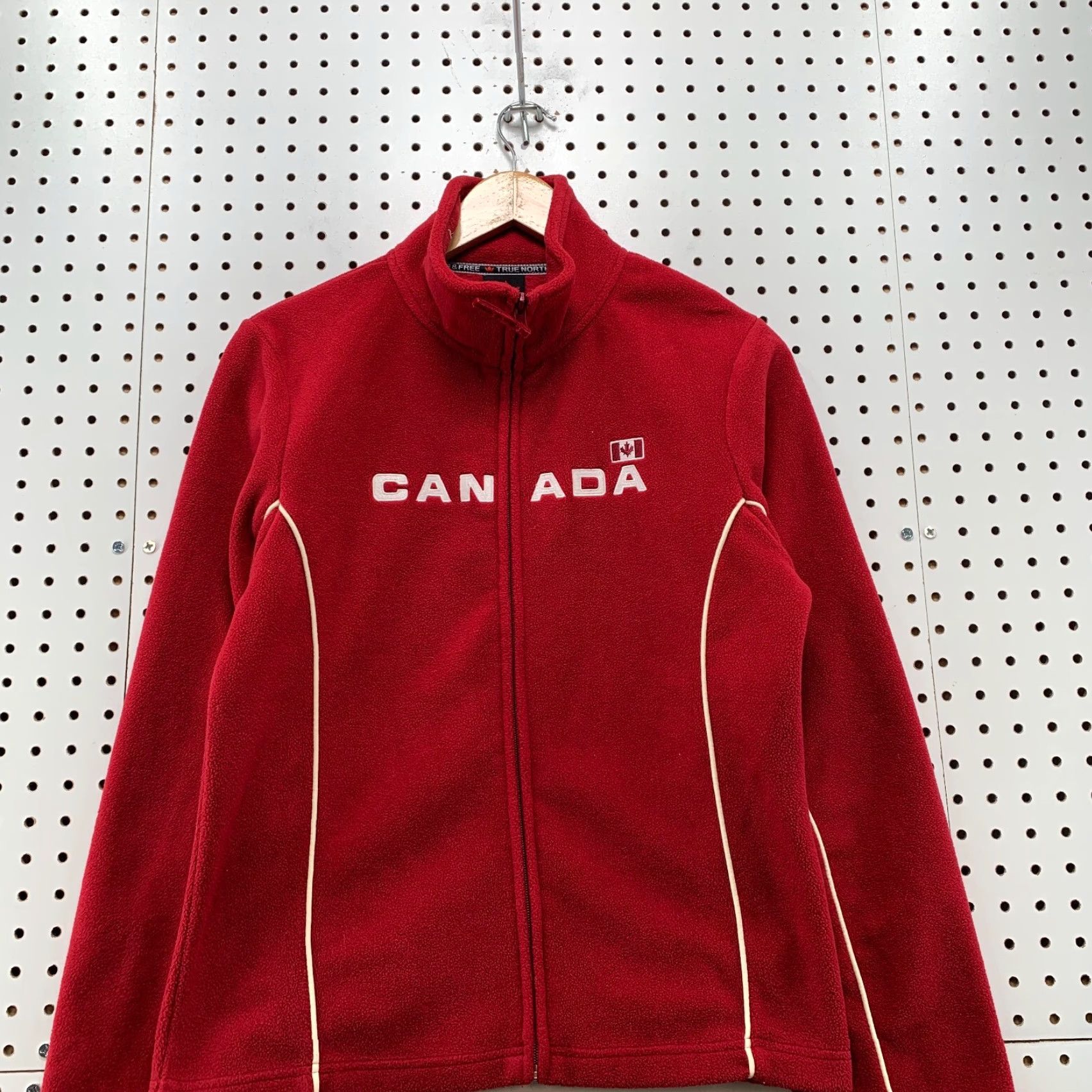 Vintage VINTAGE Canada Kalson Fleece Zip Sweatshirt Jacket Womens Medium Red Embroidered 19x24 Size M / US 6-8 / IT 42-44 - 2 Thumbnail