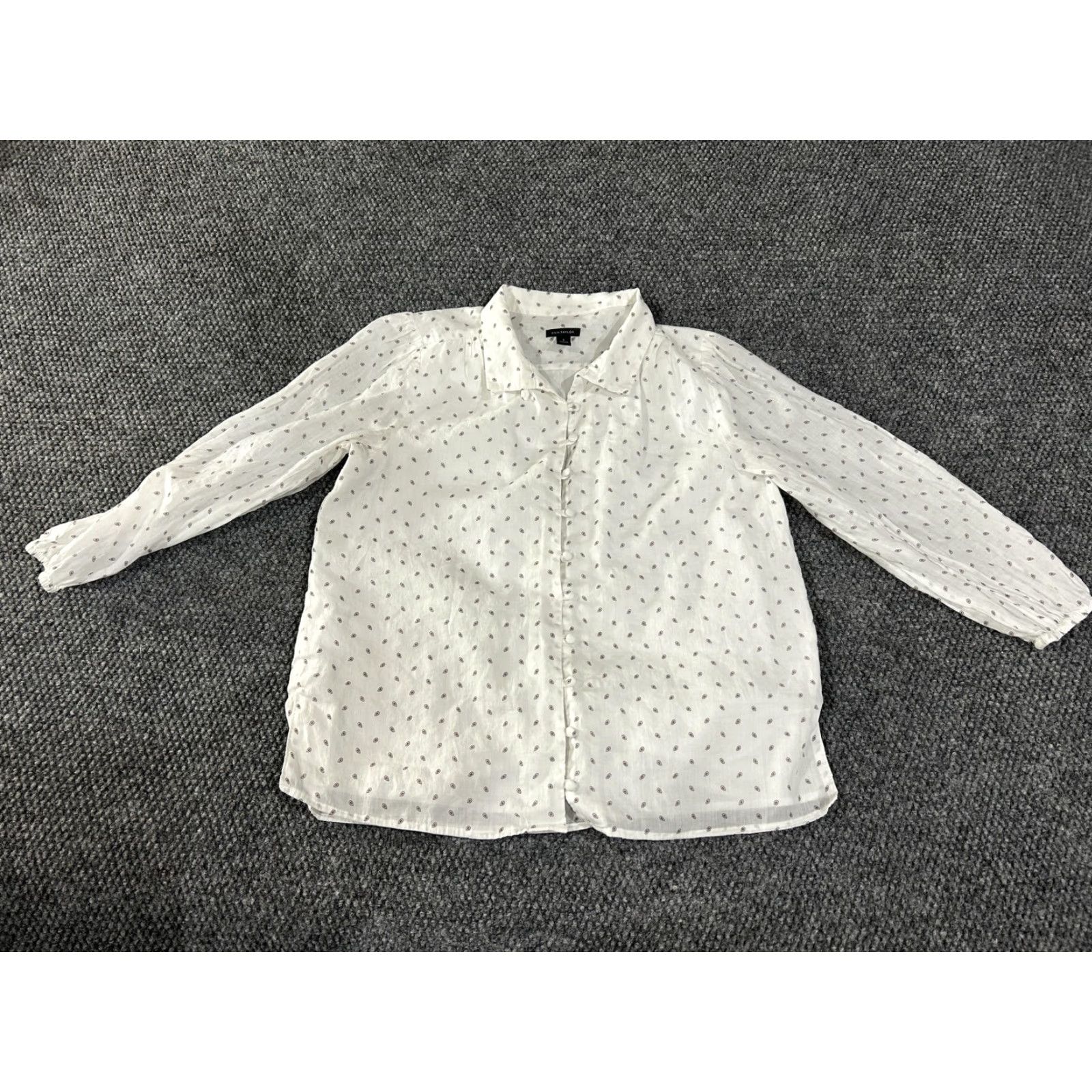 Ann Taylor Ann Taylor White Women's Long Sleeve Button-Up Shirt with Paisley Print User: Ann Taylor White Women's Long Sleeve Button-Up Shirt with Paisley Print Size S / US 4 / IT 40 - 2 Thumbnail