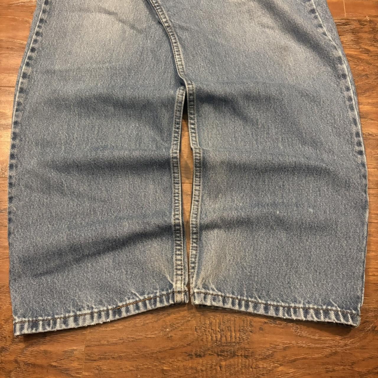 Levi's Crazy Vintage Y2K/2000s Baggy Levis Relaxed Fit Medium Wash Denim Jeans! Size US 36 / EU 52 - 3 Thumbnail