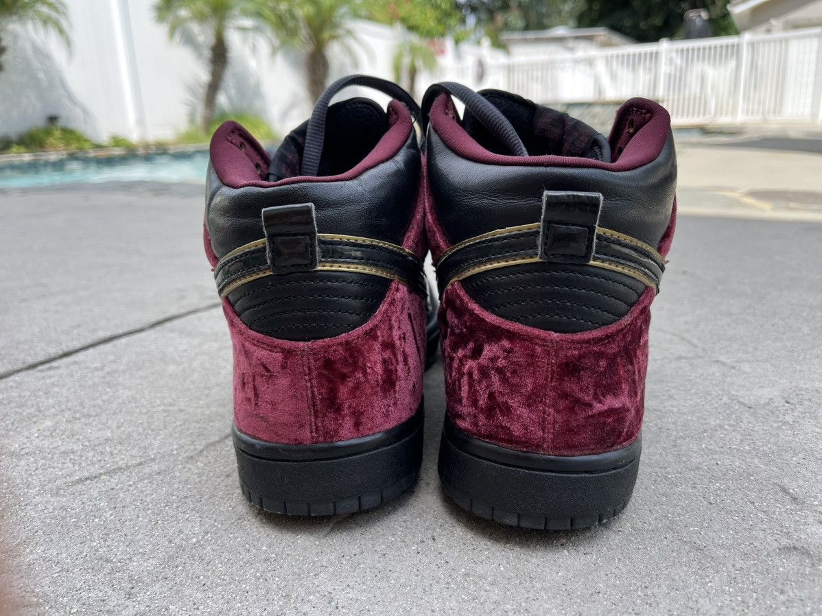 Nike NIKE SB DUNK HIGH BLOODY SUNDAY Size US 8 / EU 41 - 5 Thumbnail