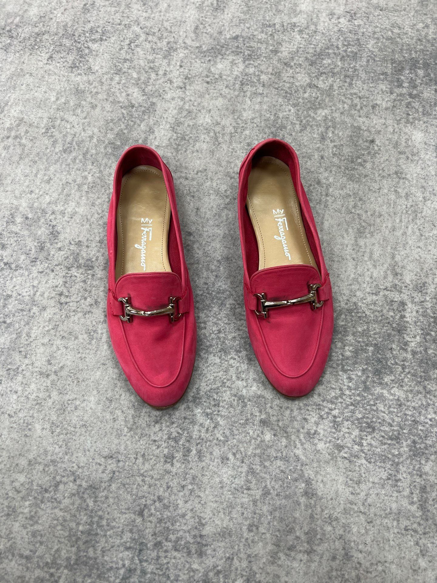 Salvatore Ferragamo Salvatore Ferragamo Lowtop Sneakers us_9 Women Size US 9 / IT 39 - 1 Thumbnail