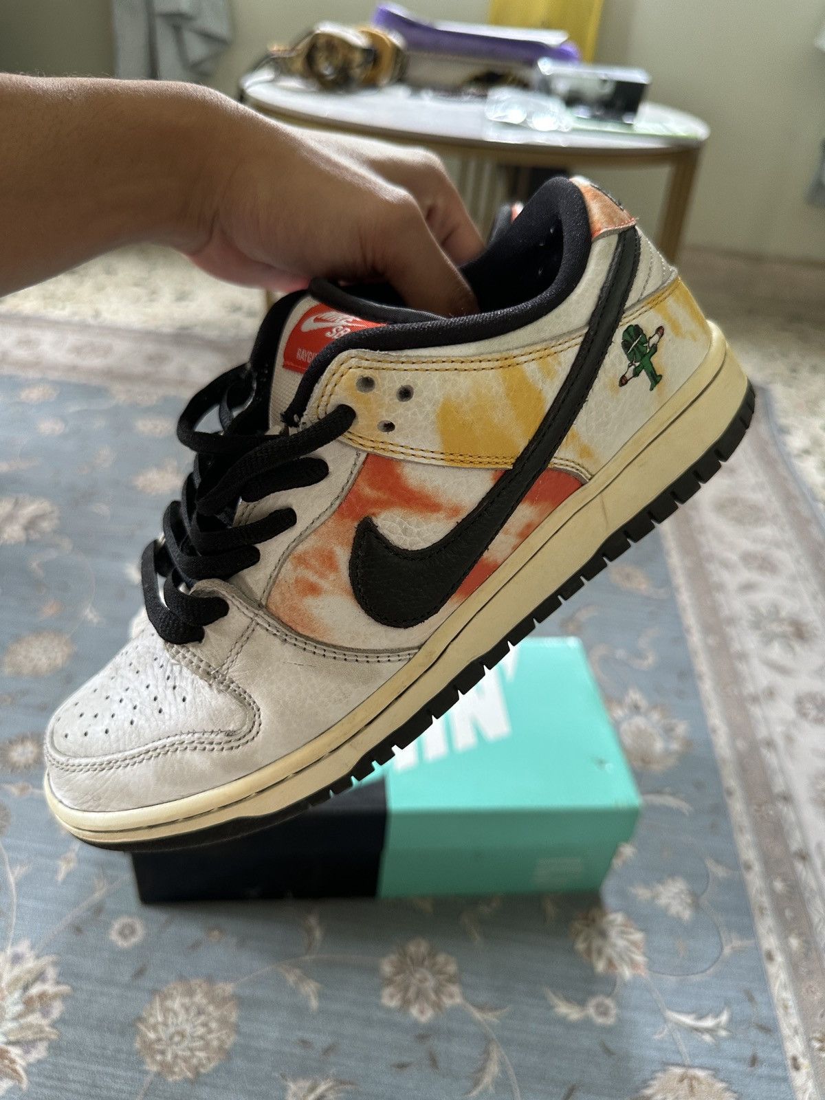 Nike Nike SB Dunk Raygun Size US 7 / EU 40 - 6 Thumbnail