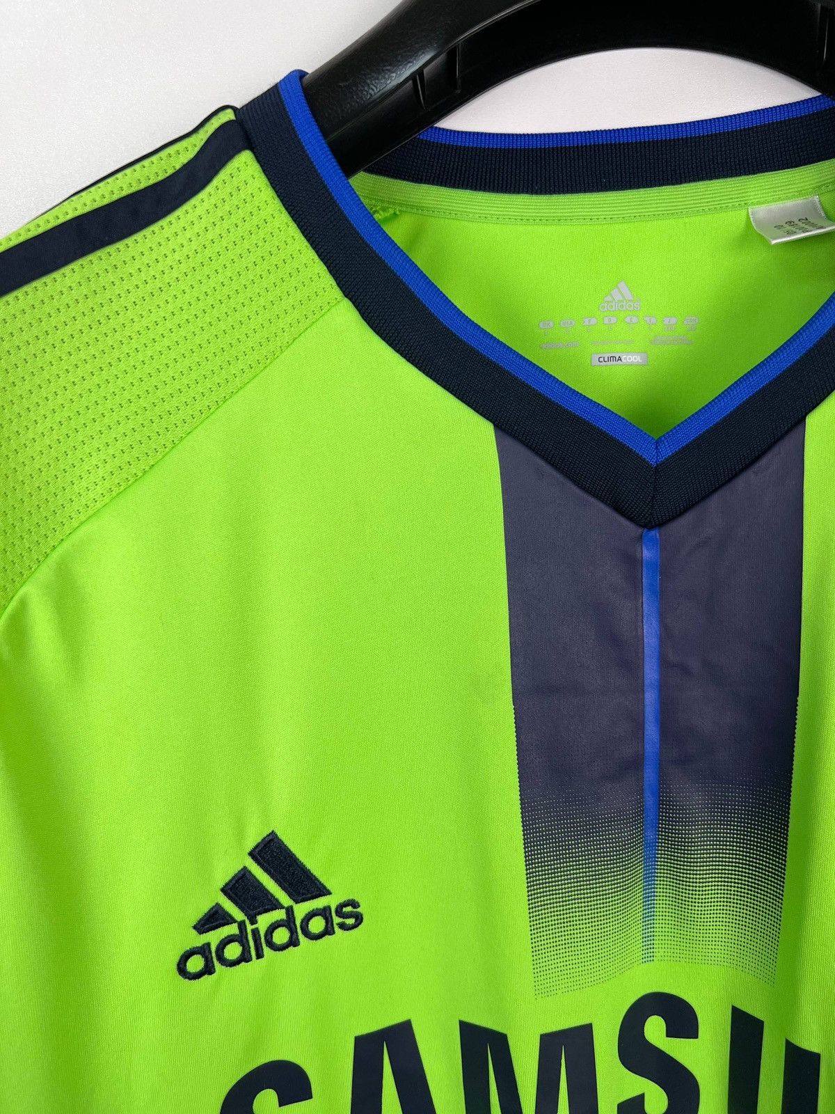 Adidas Chelsea Adidas 2010 jersey vintage t-shirts size L Size US L / EU 52-54 / 3 - 5 Thumbnail