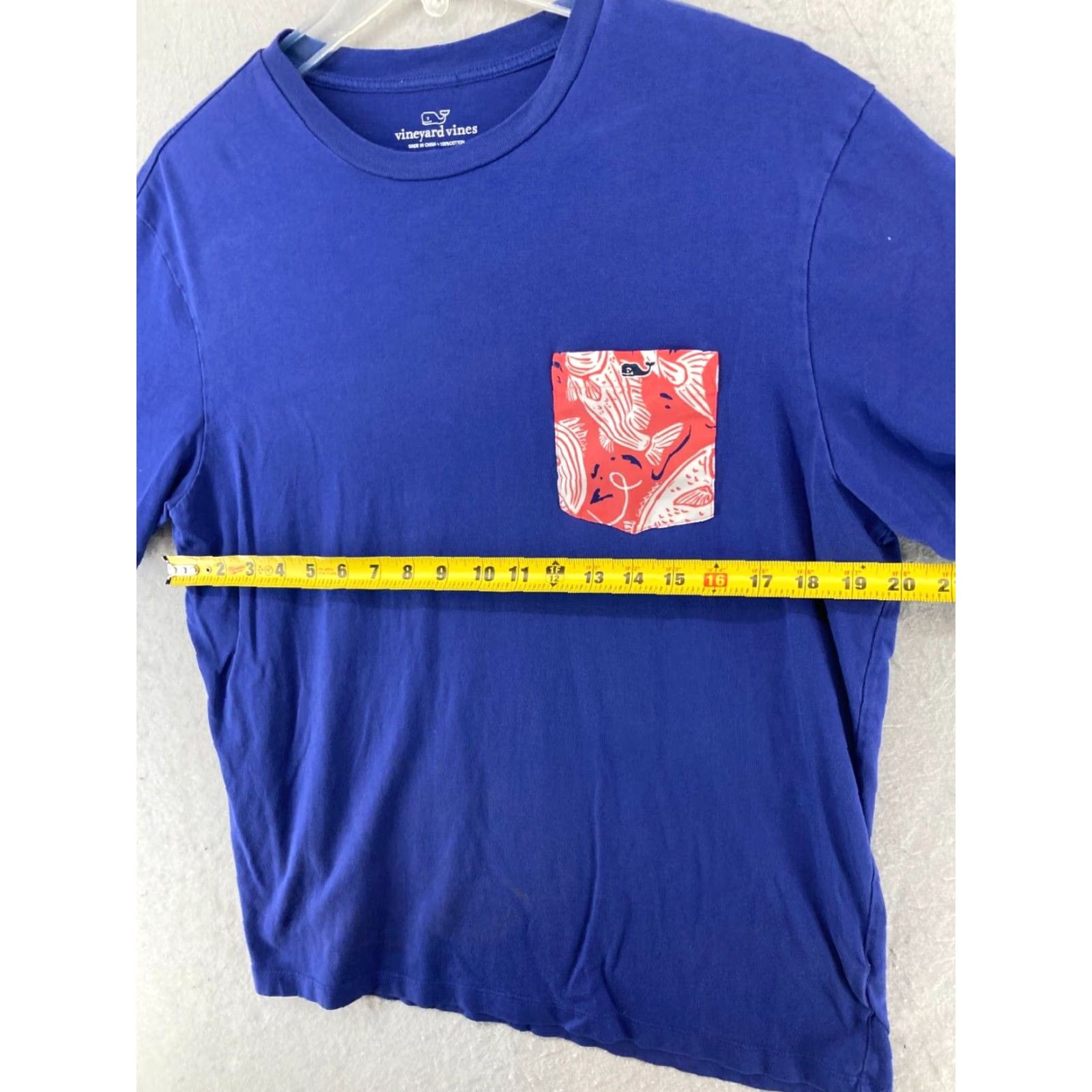Vineyard Vines Vineyard Vines Shirt Adult Medium Blue Whale Pocket Cotton Jersey Crew Neck Mens Size US M / EU 48-50 / 2 - 2 Thumbnail