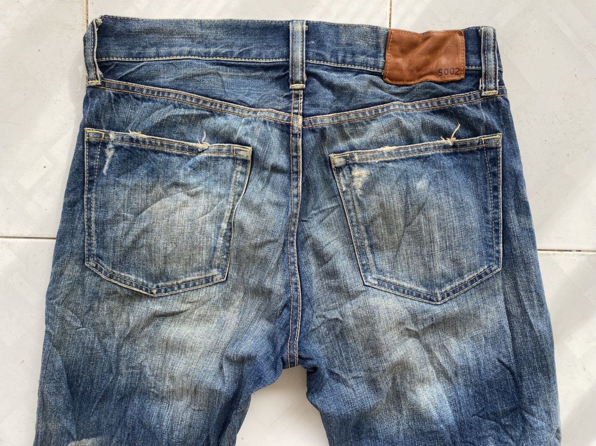 Undercover × Uniqlo UJ Regular Straight Fit Distressed Denim Size US 32 / EU 48 - 9 Thumbnail