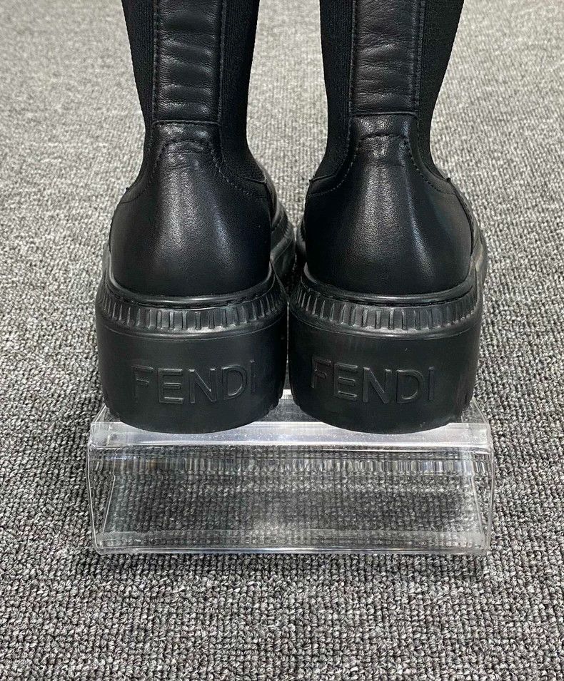 Fendi Classic Fendi Short Boots with Logo Design Size US 6 / IT 36 - 5 Thumbnail