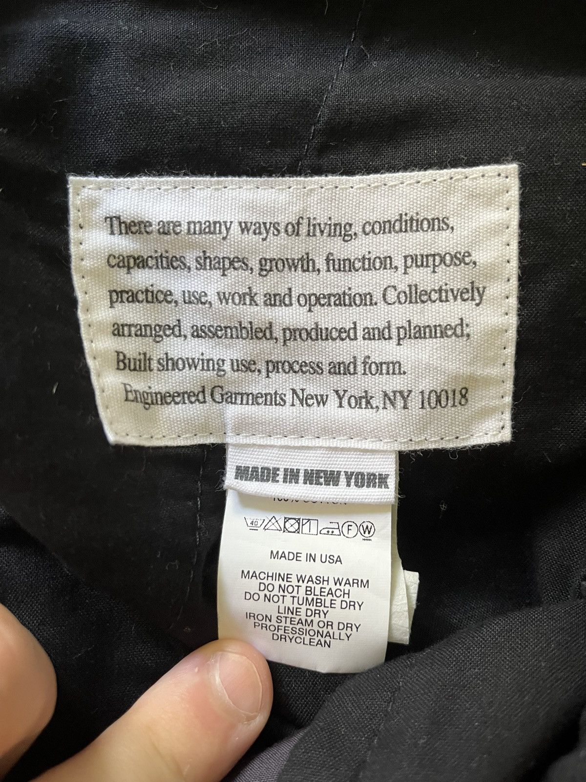 Engineered Garments Engineered Garments lightweight twill FA pant in Navy Size US 32 / EU 48 - 11 Thumbnail