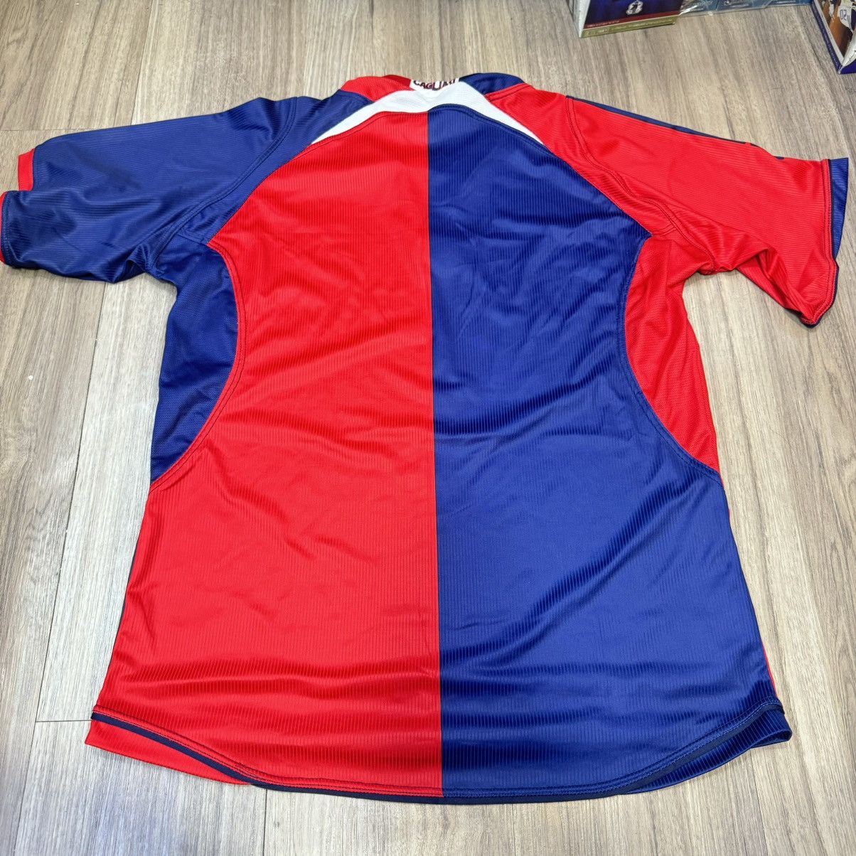 Asics Cagliari 06/07 ASICS home shirt Size US L / EU 52-54 / 3 - 2 Thumbnail