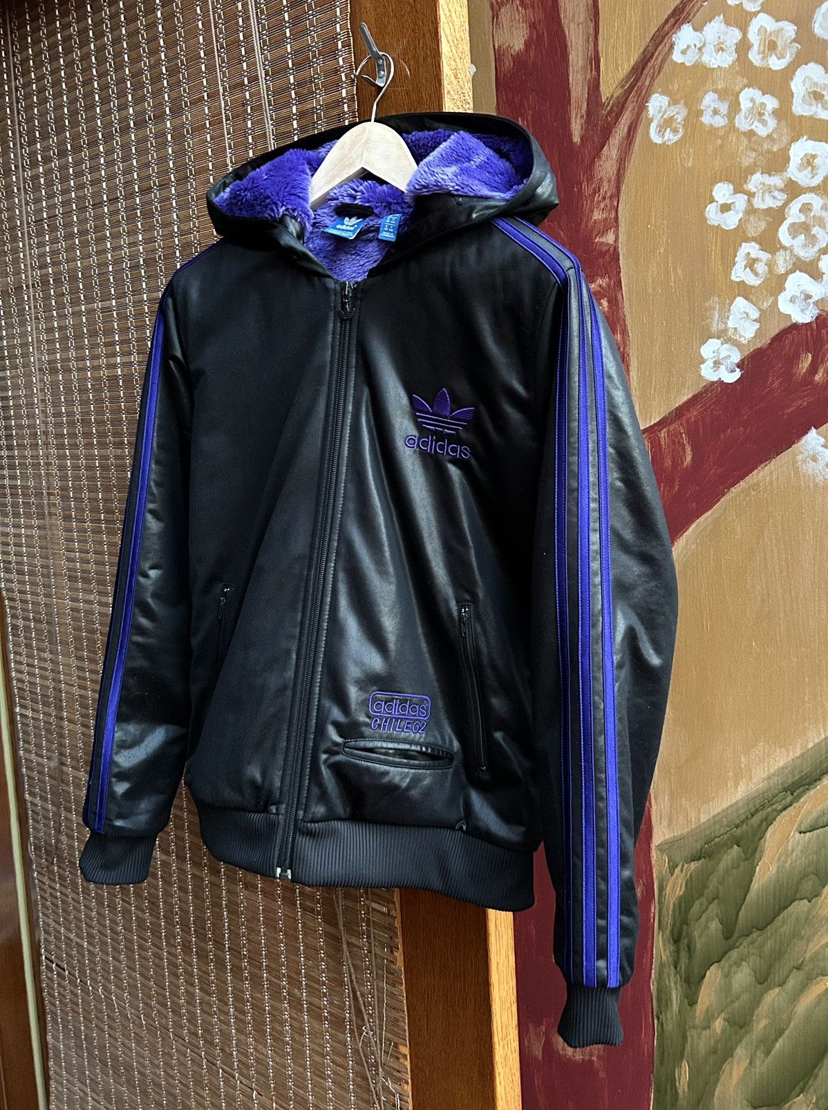 Adidas Y2K Adidas Chile 62 Faux Fur Lined Hooded Bomber Jacket Size Size XL / US 12-14 / IT 48-50 - 4 Thumbnail