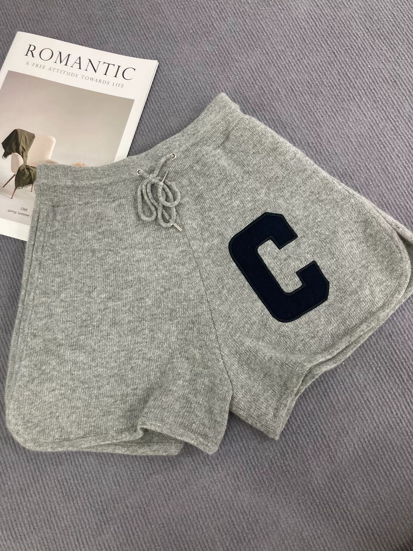 Celine Celine Gray Knit Wool Shorts Size 32" / US 10 / IT 46 - 1 Thumbnail