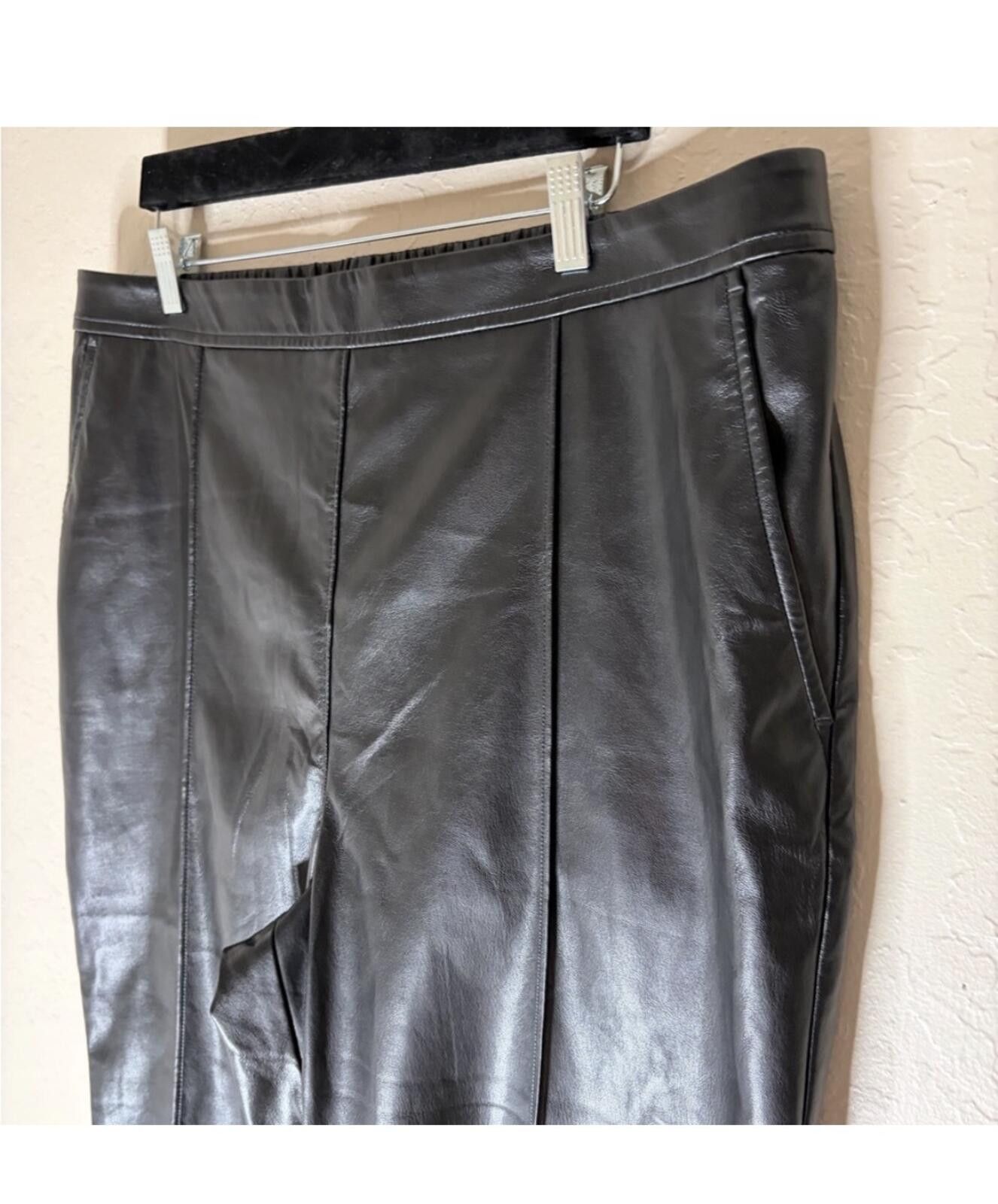 Banana Republic Banana Republic Black Leather Pants Size 40" / US 18 - 2 Thumbnail