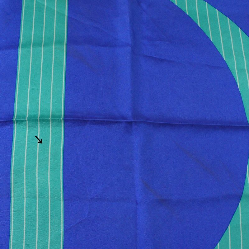 Dior Authentic Christian Dior Logo Vintage Silk Scarf 70 cm Size ONE SIZE - 4 Thumbnail